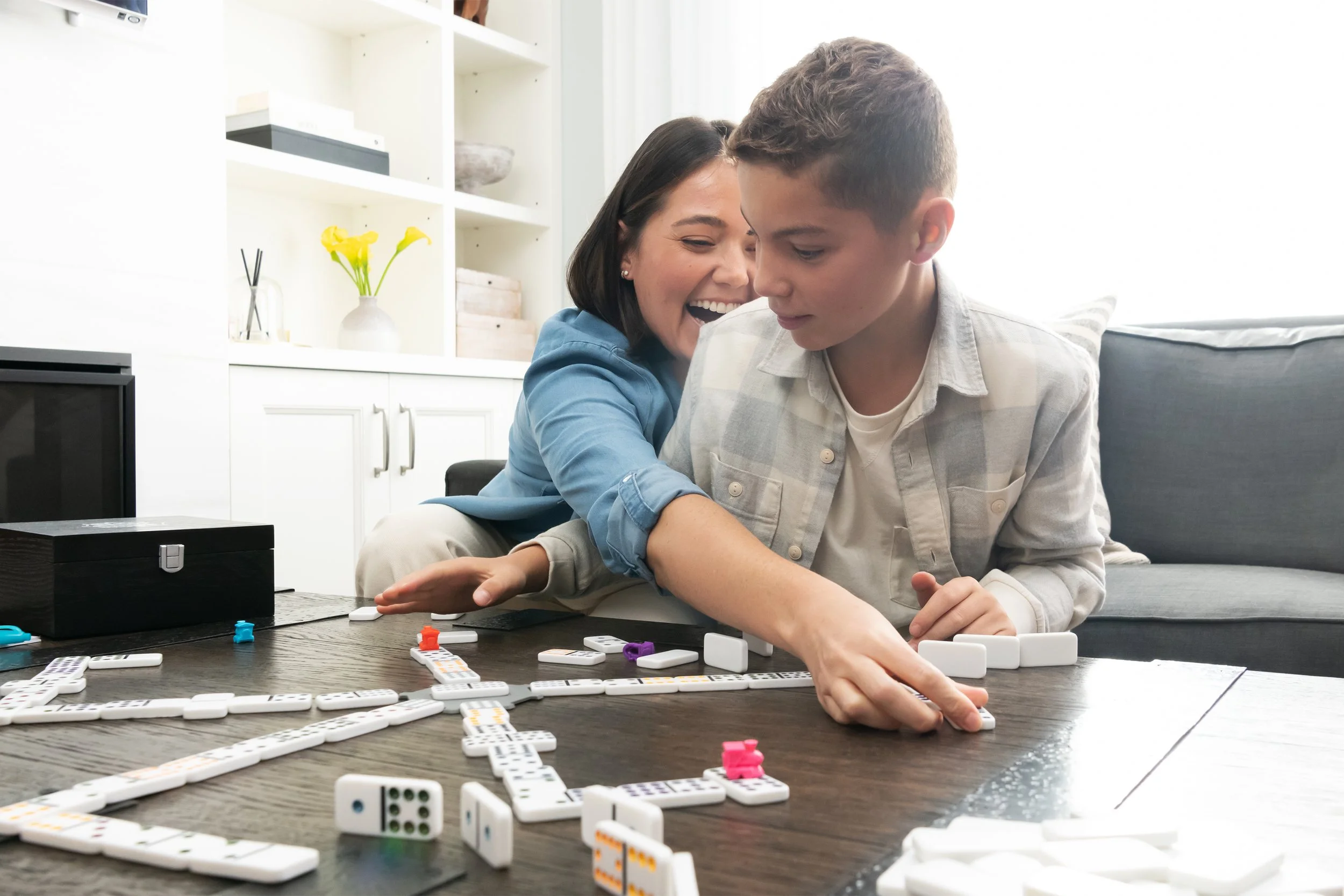 778988421901_20136886_Legacy_Mexican Train Dominoes_GBL_Product_19.jpg