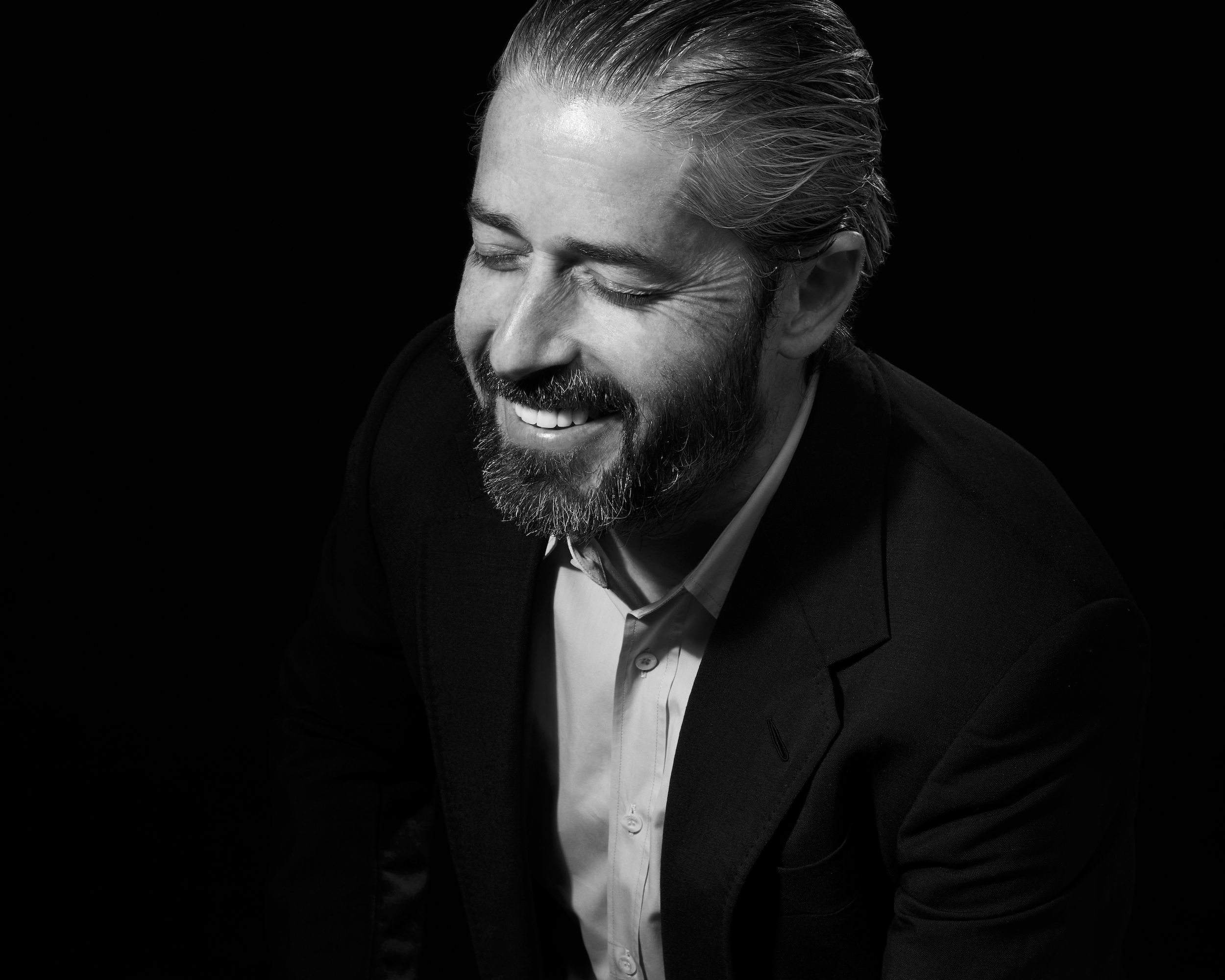 Ronnen Harary_Candid_B&W_2.png