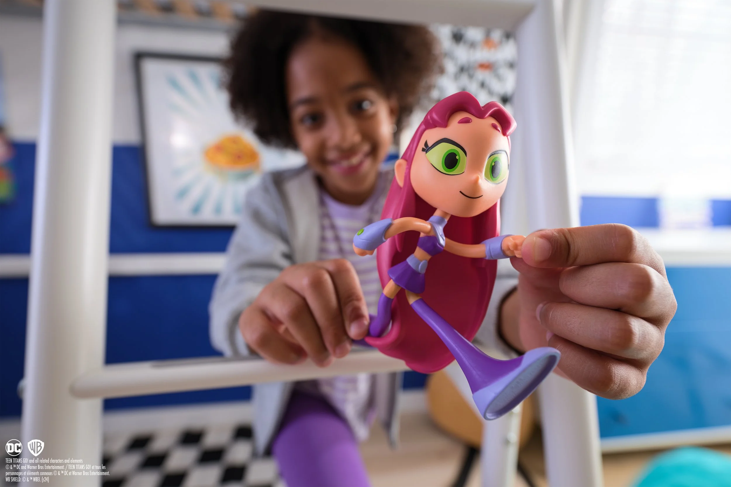VAS2401889_TGO_LIF_WZ 98801 Teen Titans Go for Mrkt F24_98803_20147859_Twisty Titan Starfire_00988 copy.jpg