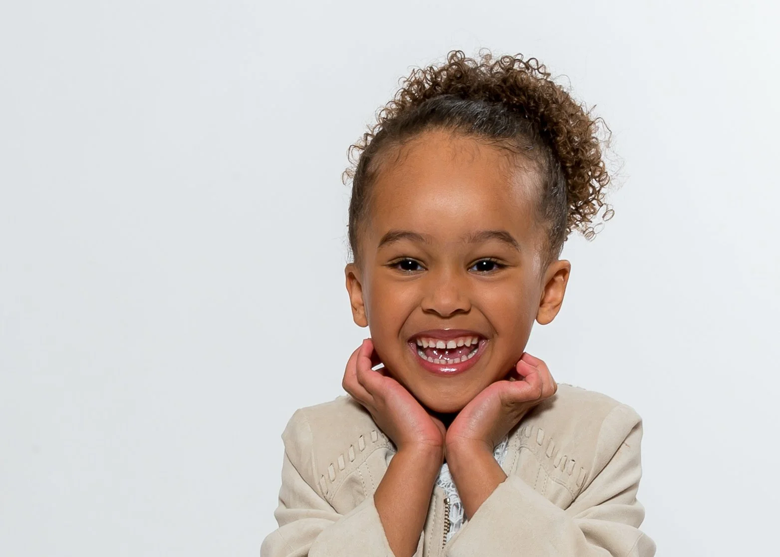 BookIt Talent_Photo Session_April 8 2017 (360 of 1).jpg