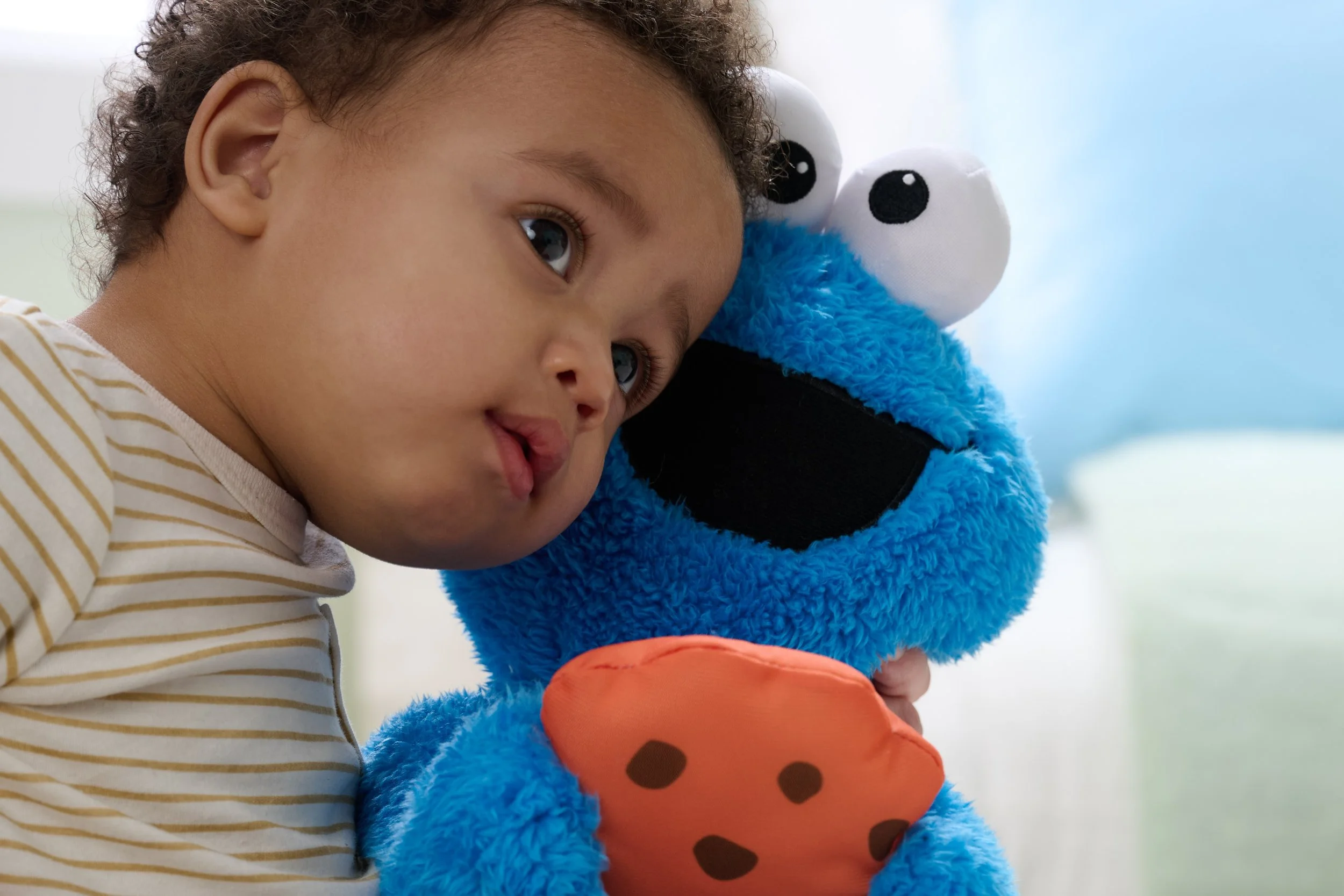 681147012707_20146587_Animated_Peek A Boo_Cookie Monster_GBL_Product_9.jpg