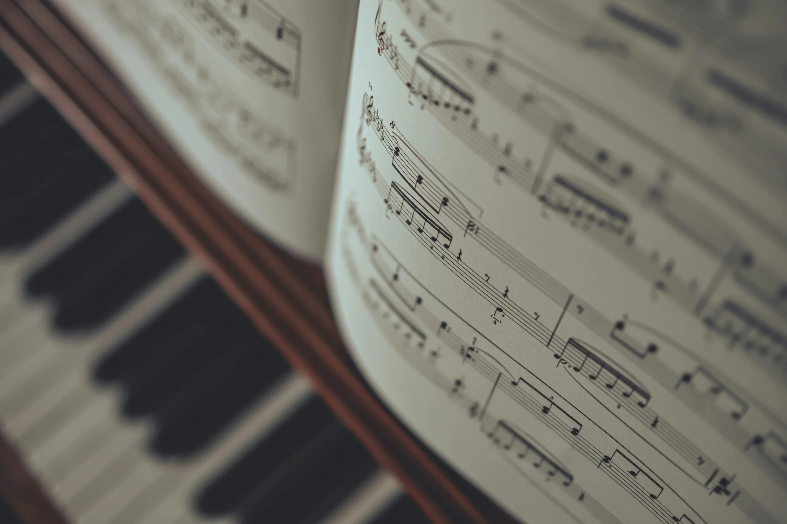 Marian Lamoureux of Hinsdale playing piano