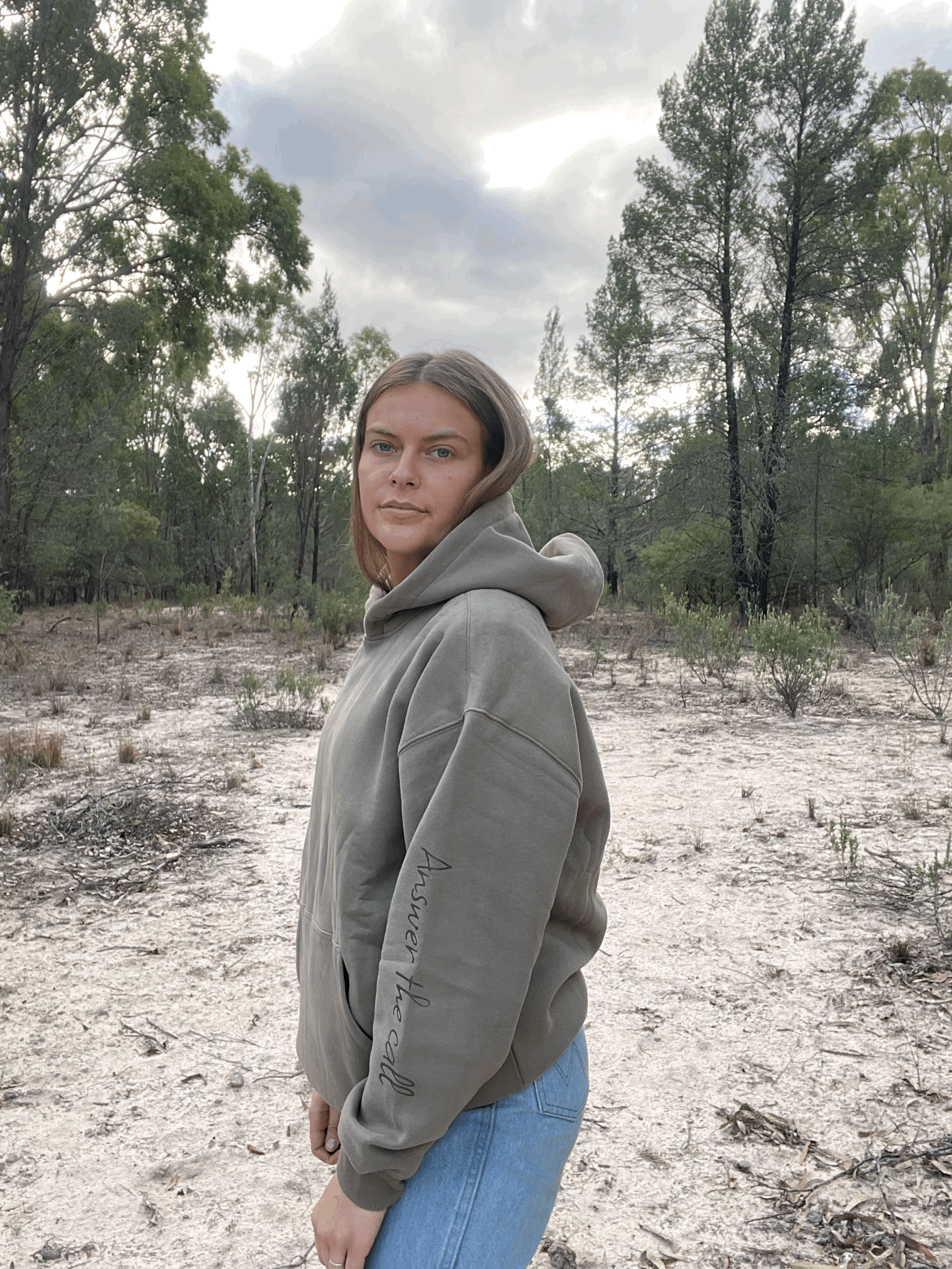Cooee Essential Oversize Fleeced Hoodie