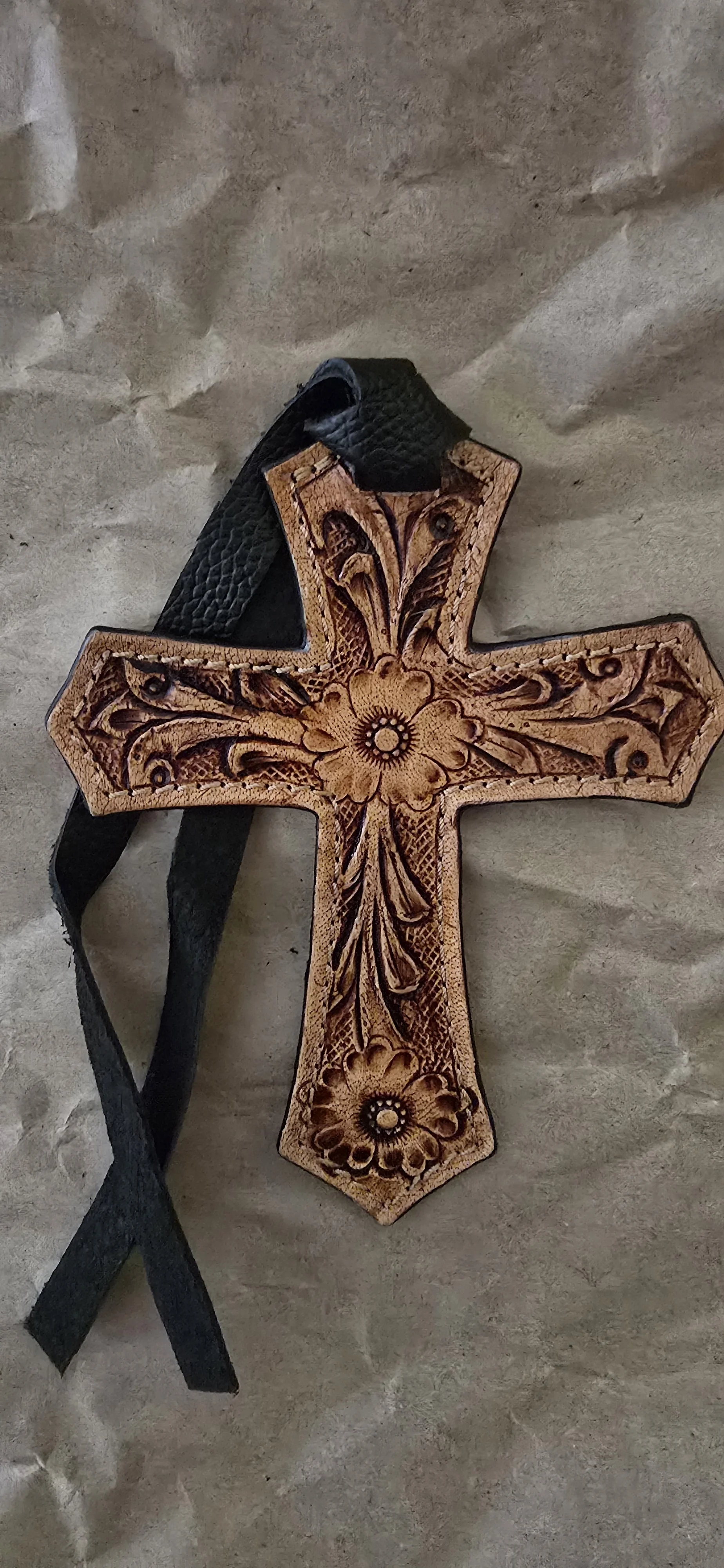 Leather Cross golden brown