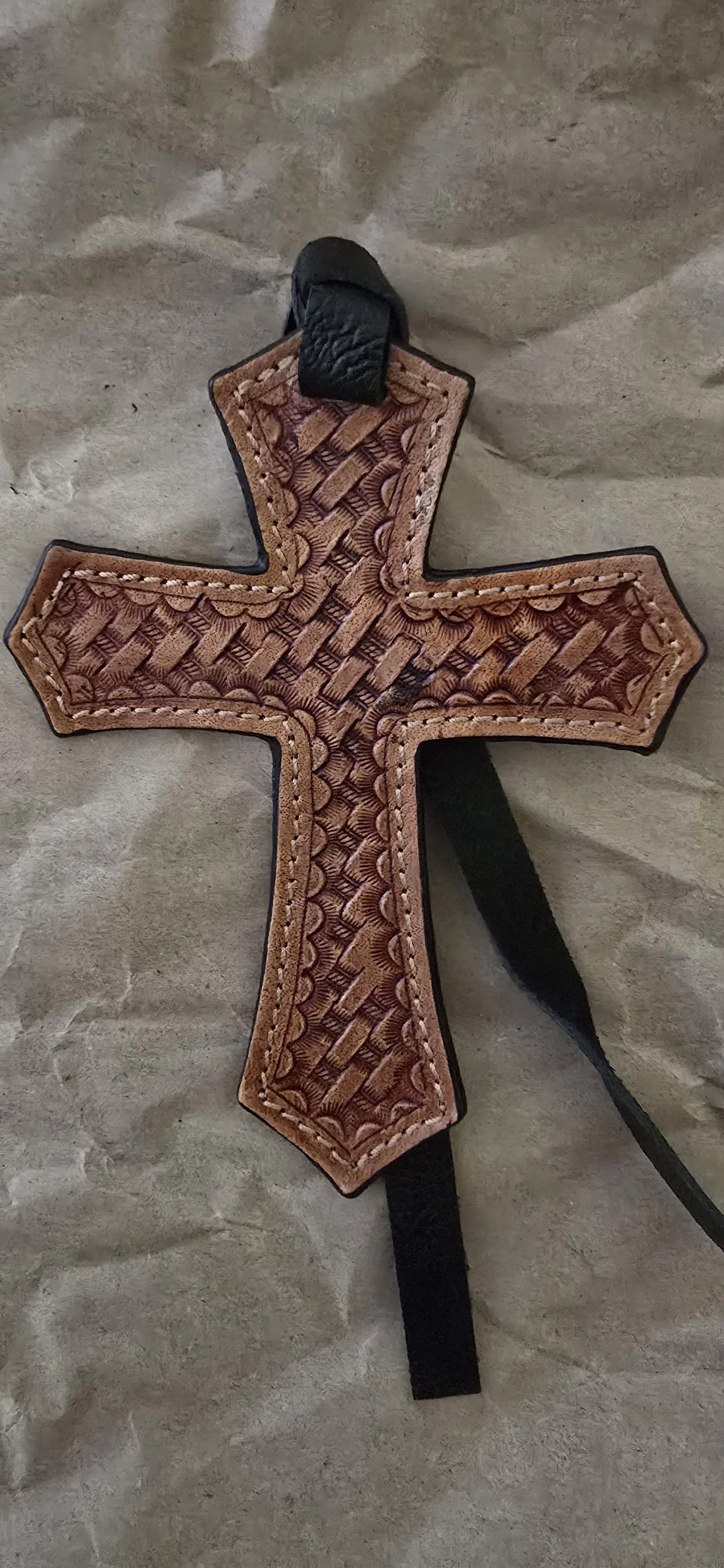 Leather Cross basket weave point
