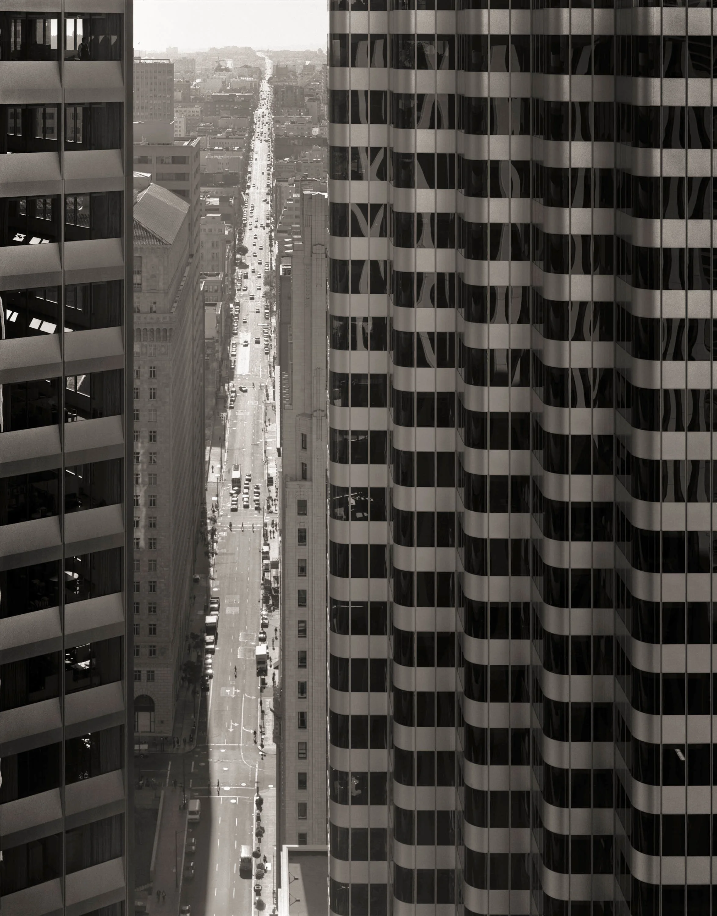Looking West, Bush Street, 1984.jpg
