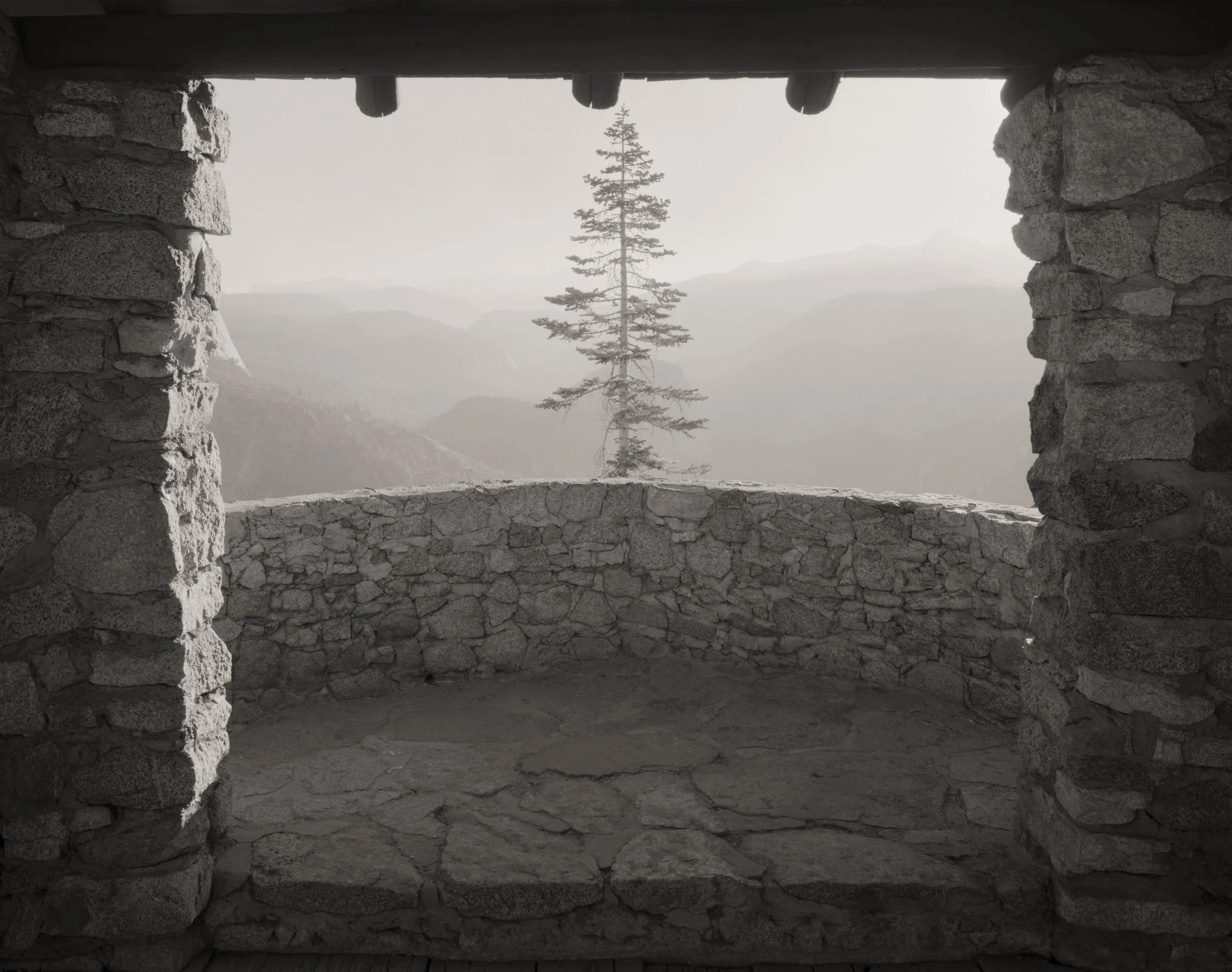 Stone Hut, Glacier Point, 1995.jpg