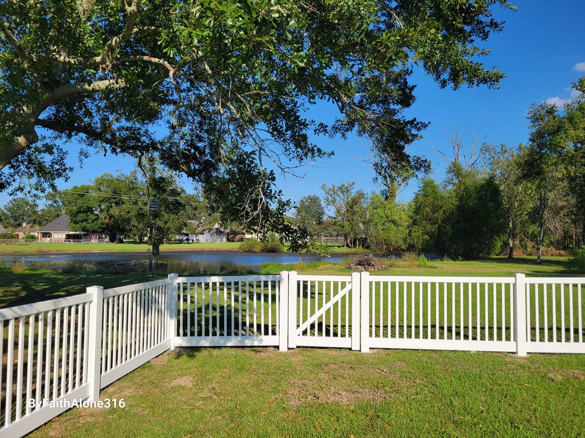 Vinyl Fences