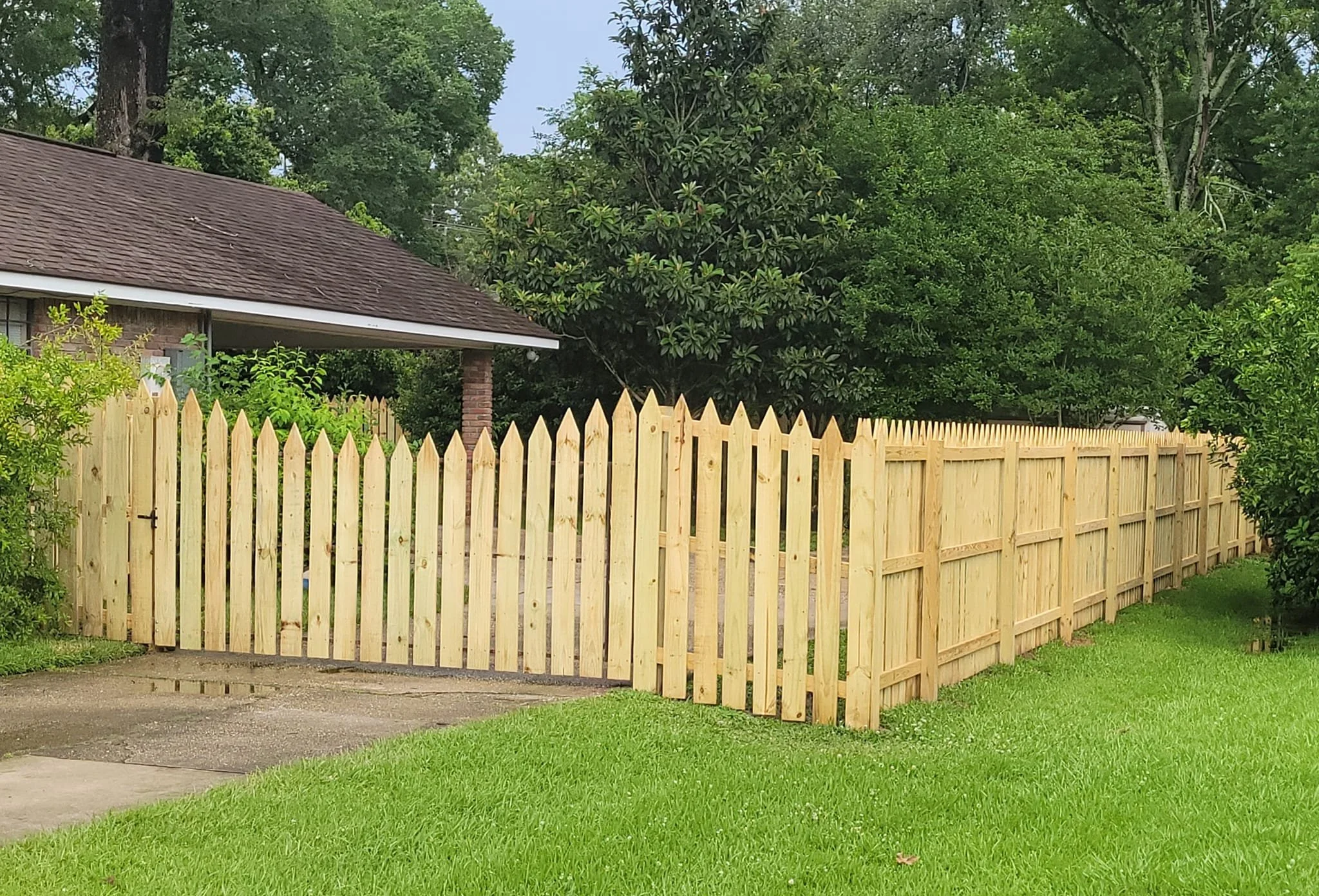 Acadian & Gothic Fences