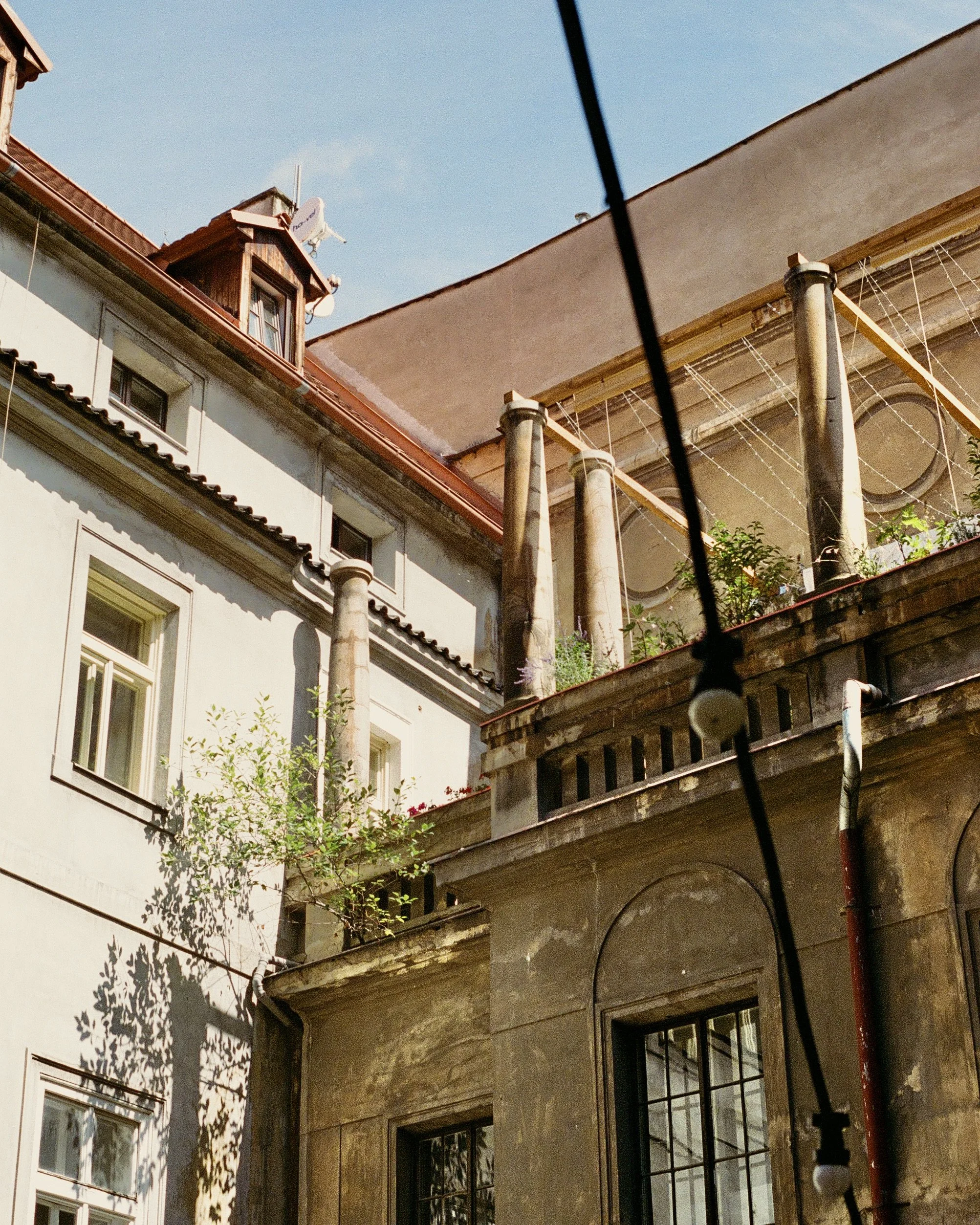 Buildings on film, Prague
