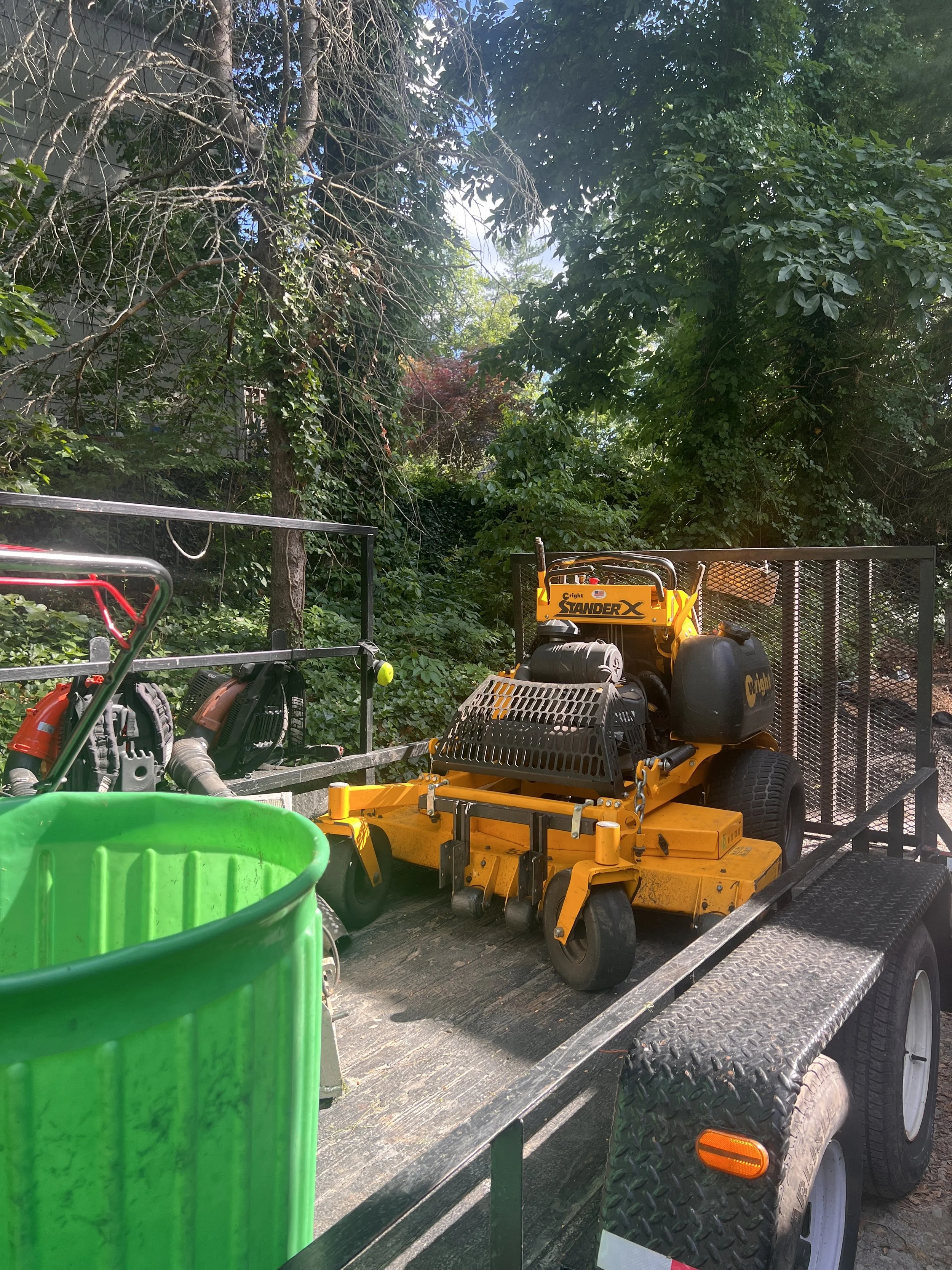mowerrr.jpeg