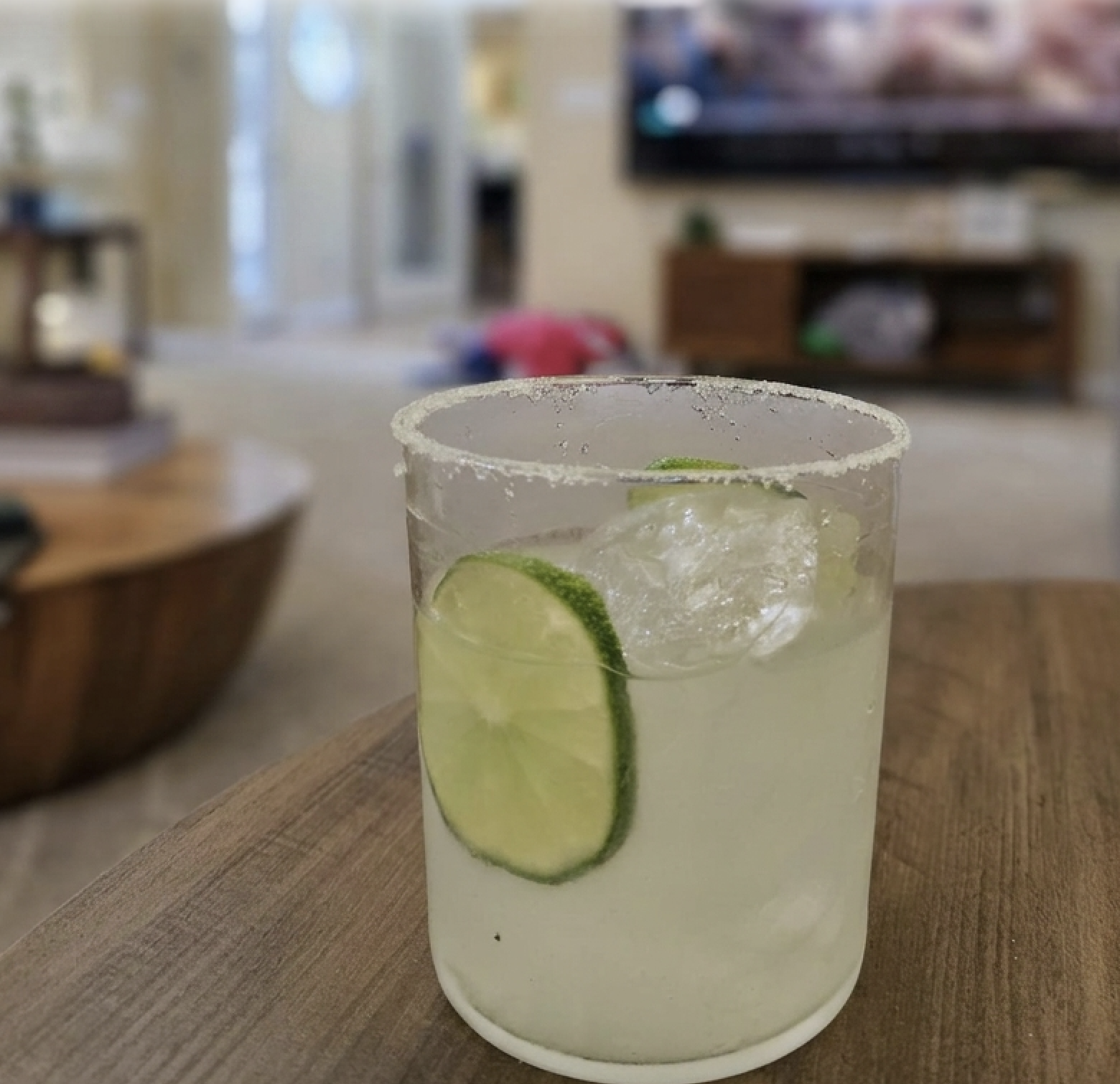 Luxury mobile bar cart service in the San Francisco Bay Area. Bespoke cocktails for weddings, corporate events & private parties. TIPS certified & fully insured.
