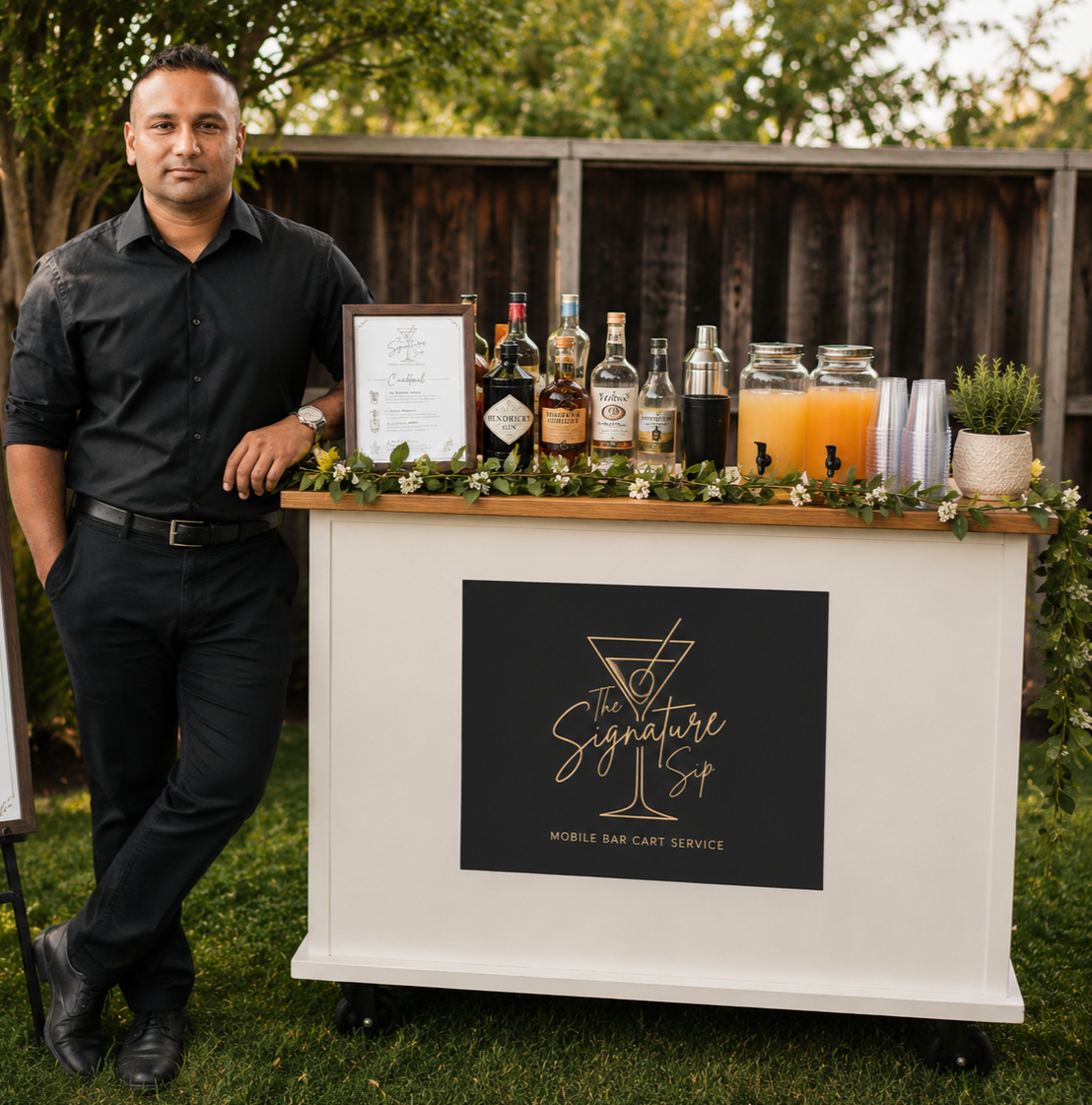 Luxury mobile bar cart service in the San Francisco Bay Area. Bespoke cocktails for weddings, corporate events & private parties. TIPS certified & fully insured.