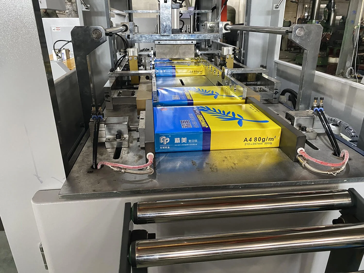 A4-paper-machine-delivery-173621.jpg