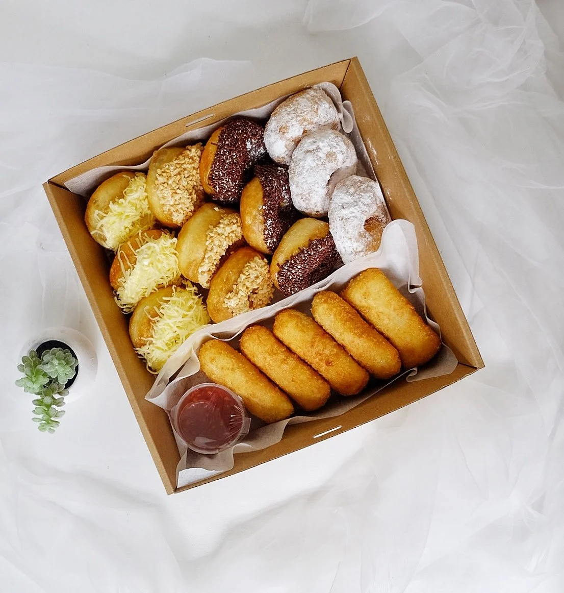 Donat Mix and risol.jpg