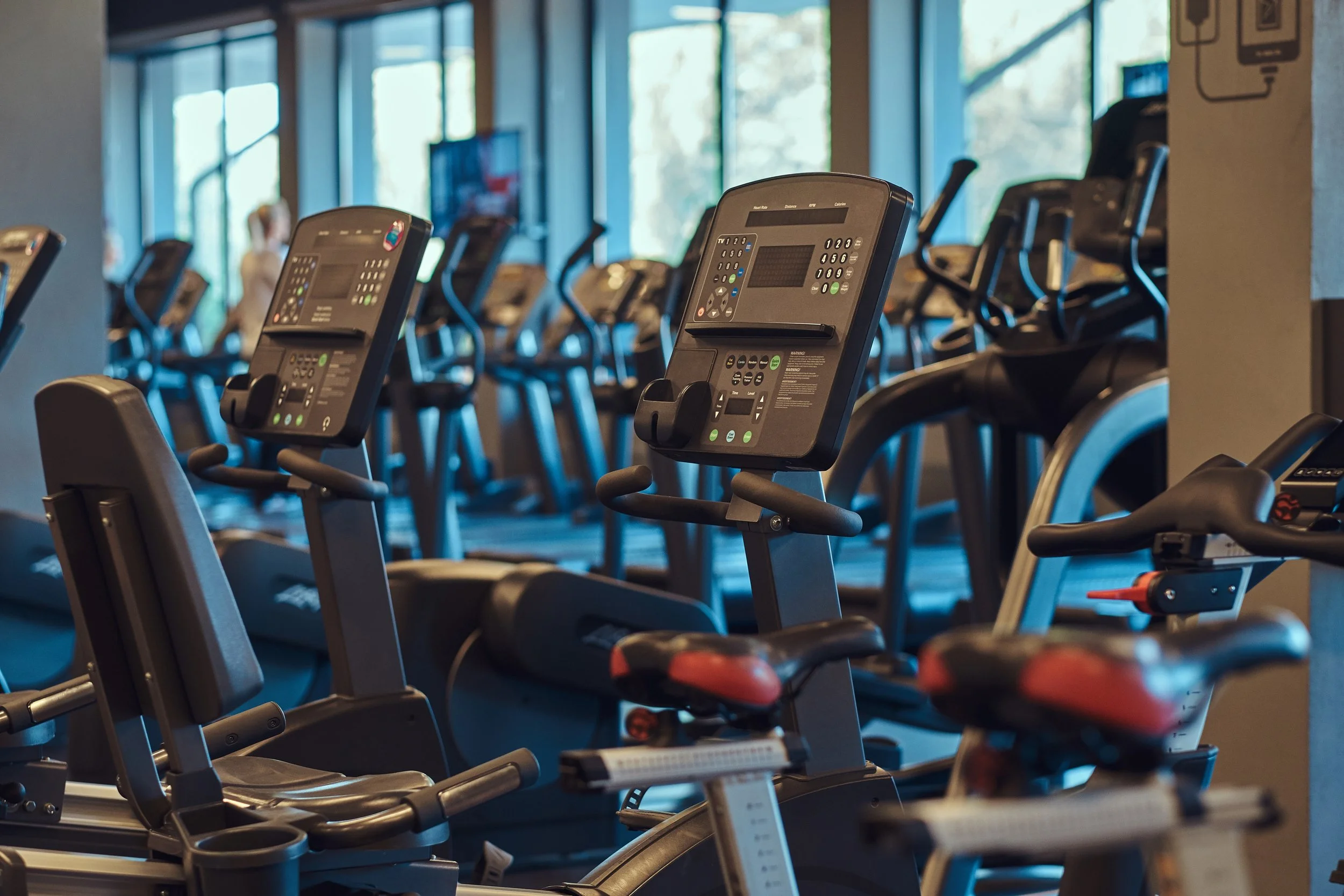 modern-equipment-gym-indoors-interior-fitness-hall-with-fitness-bicycles.jpg