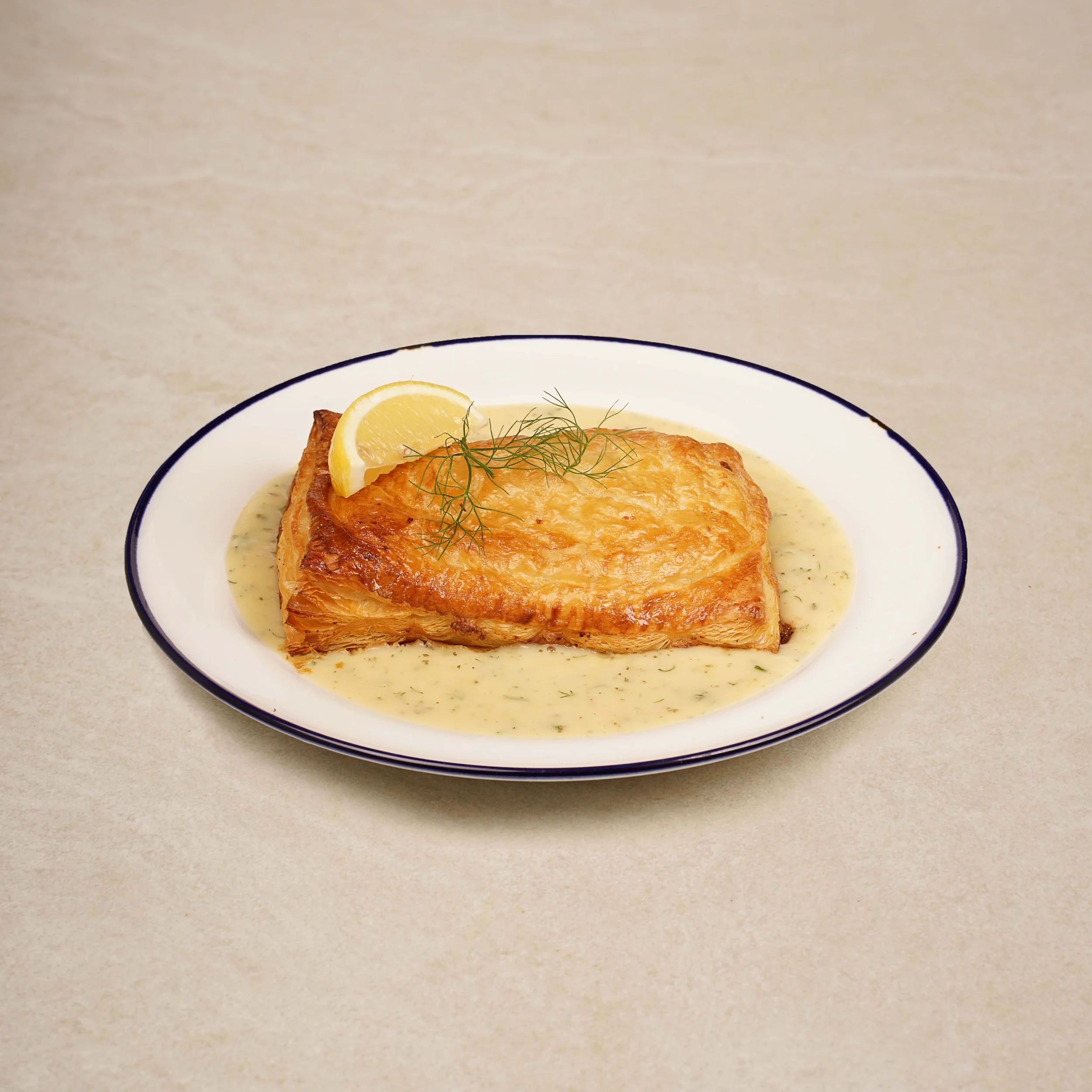 Salmon En Croûte