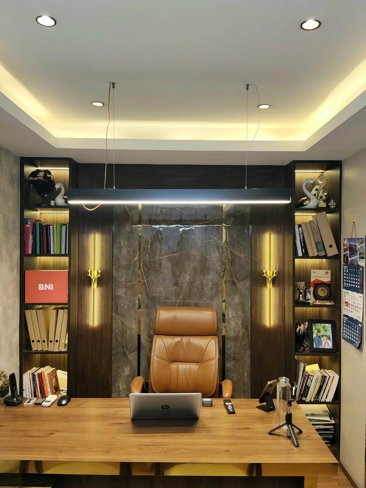 ECOSPHERE OFFICE INTEROR