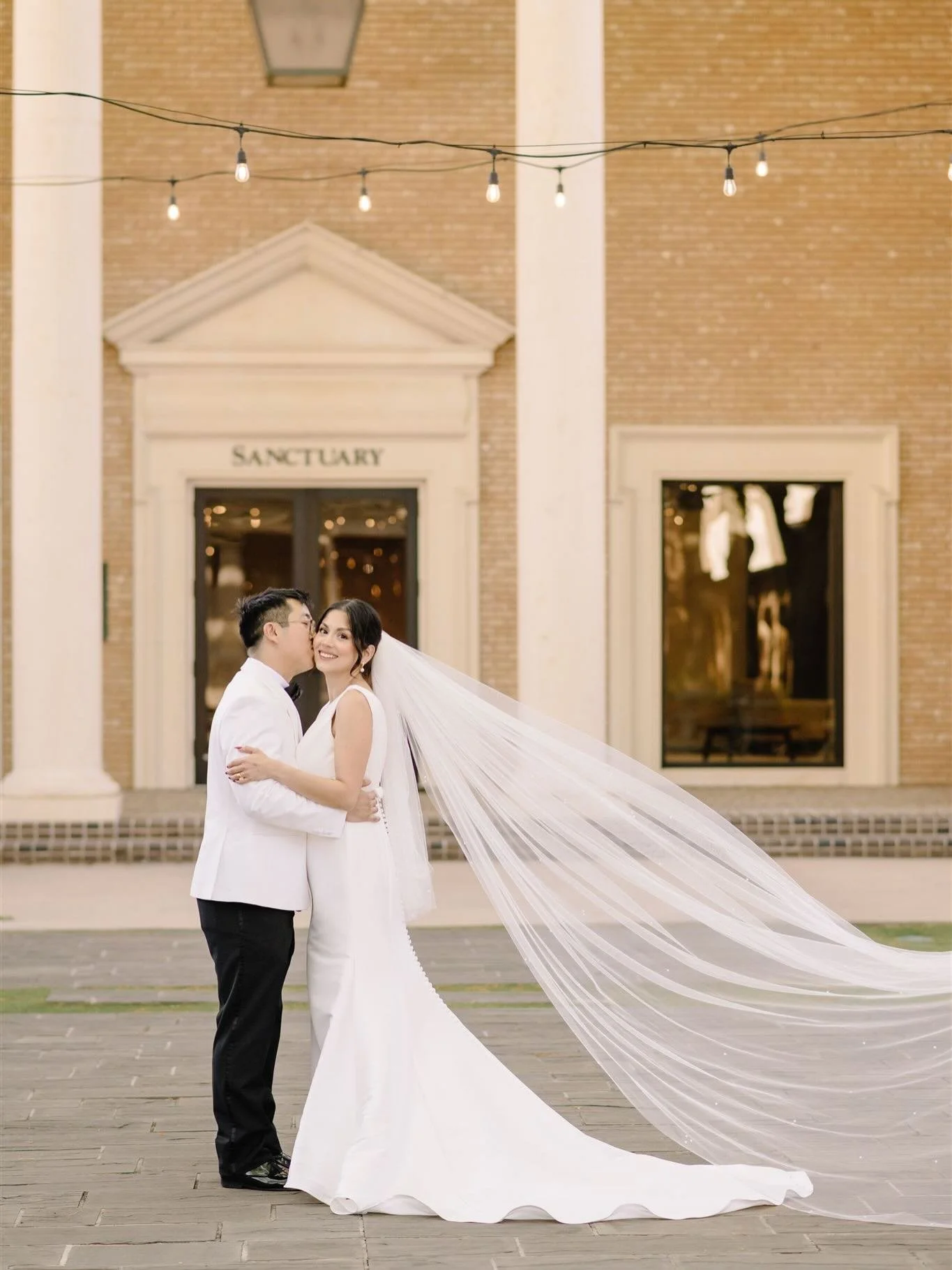 One month down, forever to go 🤍 Happy One Month Anniversary, Hannah + Joseph!

Wedding Management: @ccwithloveevents 
Venue, Catering &amp; Bar: @thompsonhoustonhotel 
Photography: @knwedding 
Videography: @leapproductions 
Florals: @suamihiflorals 