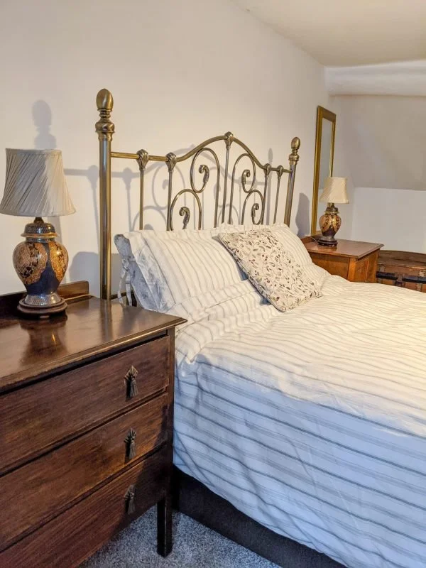 King Size Bed at Fro Awel Holiday Cottage