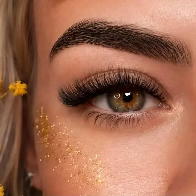 How to Price Lash Extensions When You're Starting Out