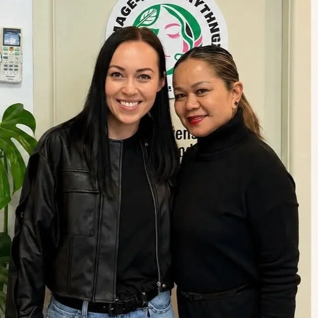 Olga Fleming with lash student Jhanna after completing lashing refresher training in New Zealand.
