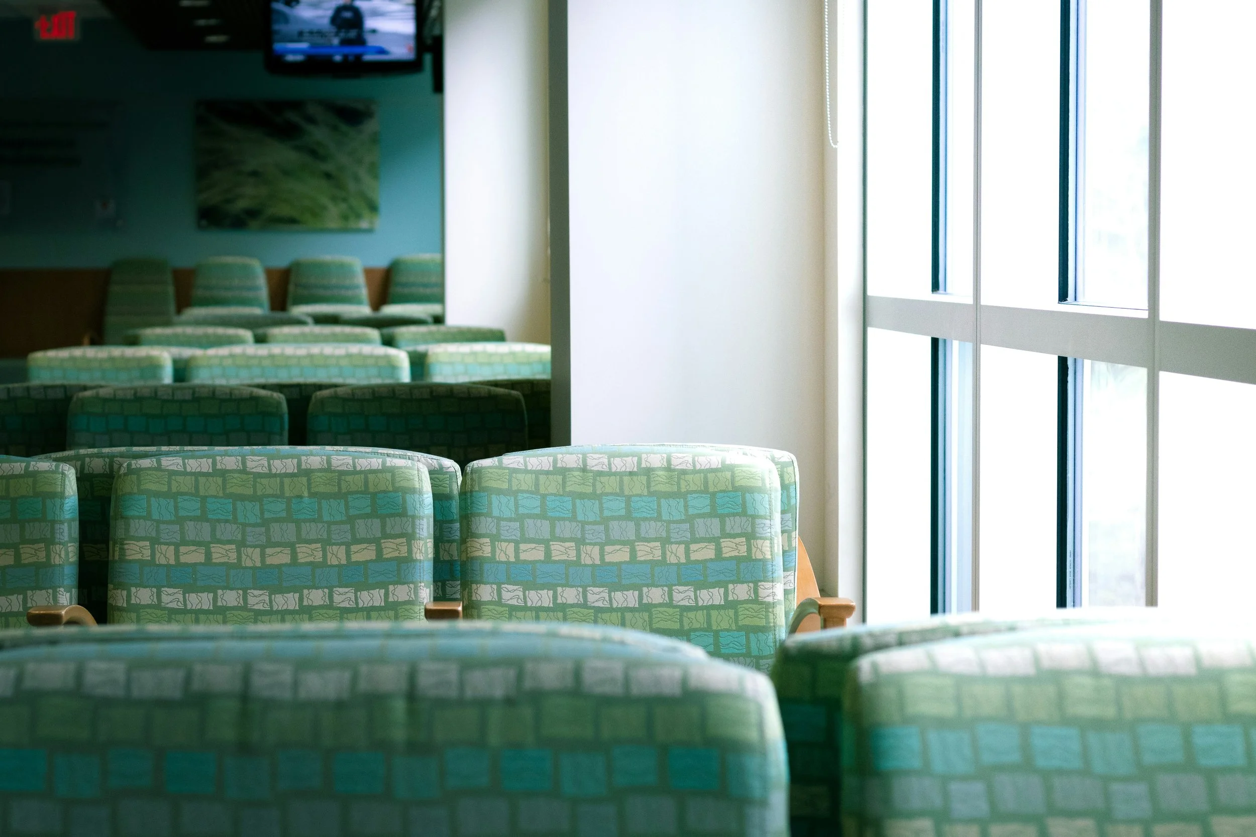 Are "drop-in" mental health services in children's hospitals accessible for all?