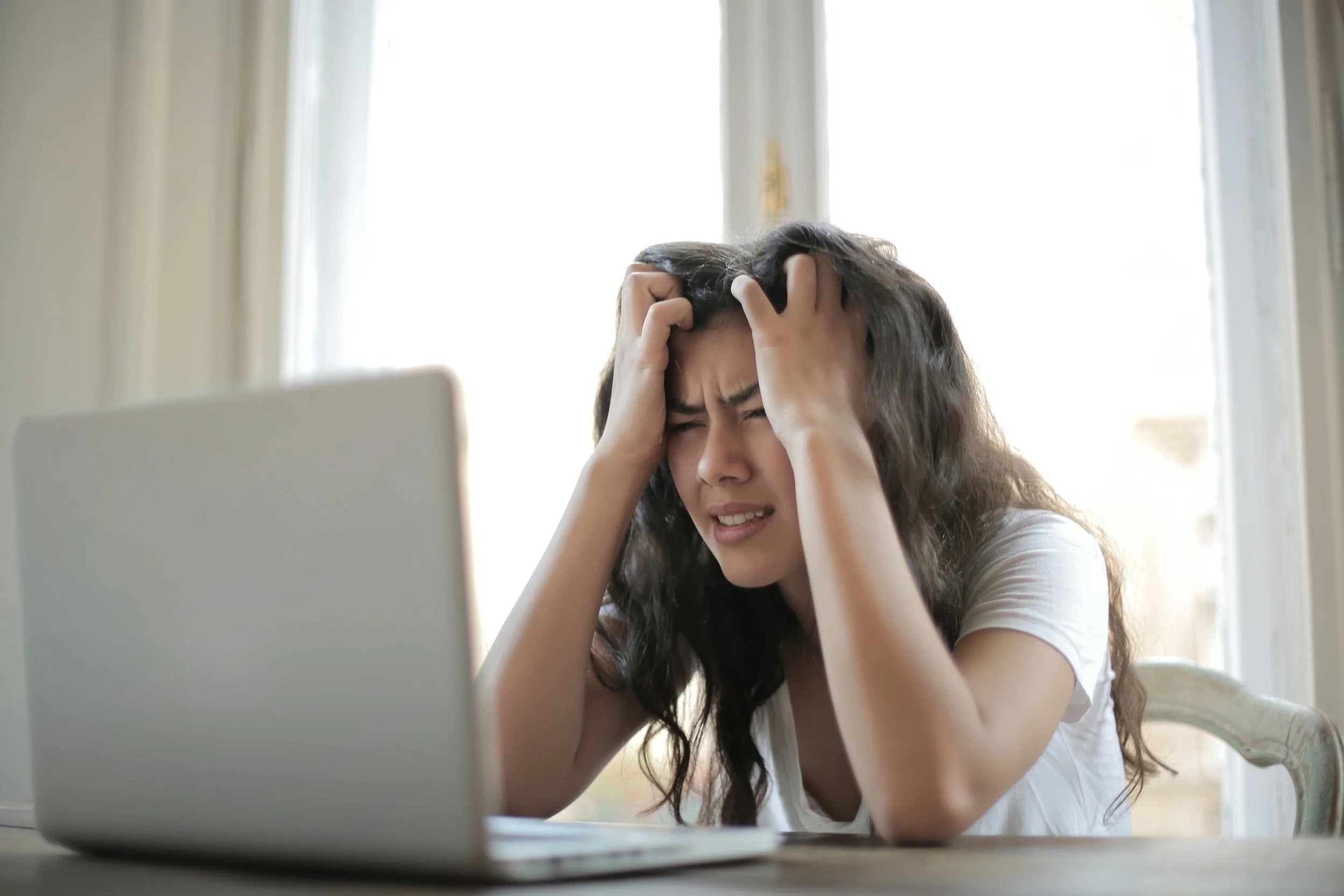 Understanding Different Types of Headaches &amp; Their Treatments