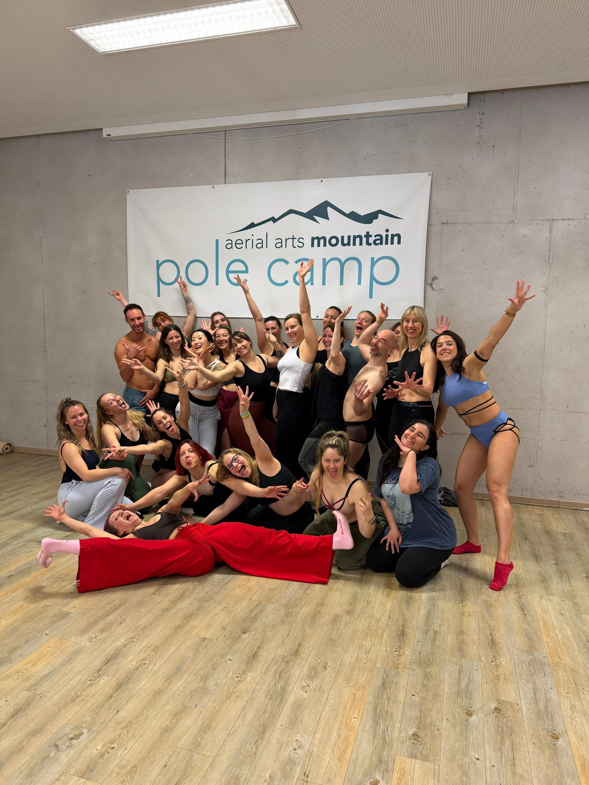 Workshop Mountain Pole Camp with Molly Pretzel