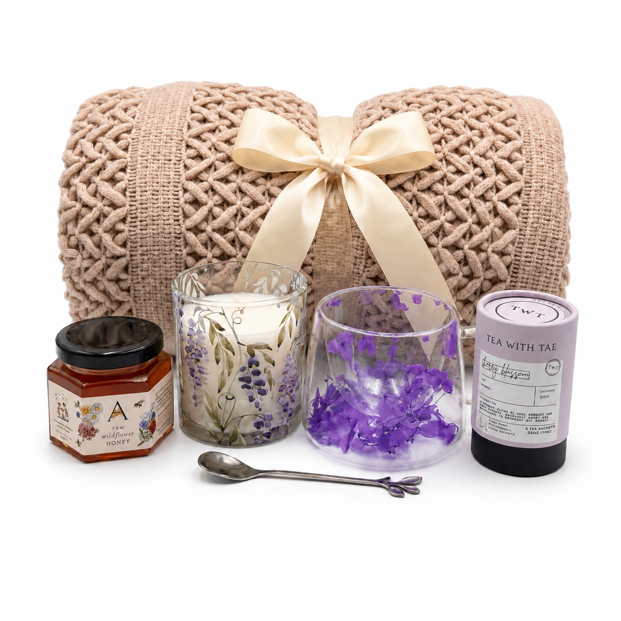 Soft cable knit throw, Tea with Tae, Annellabees honey, gold spoon, floral mug