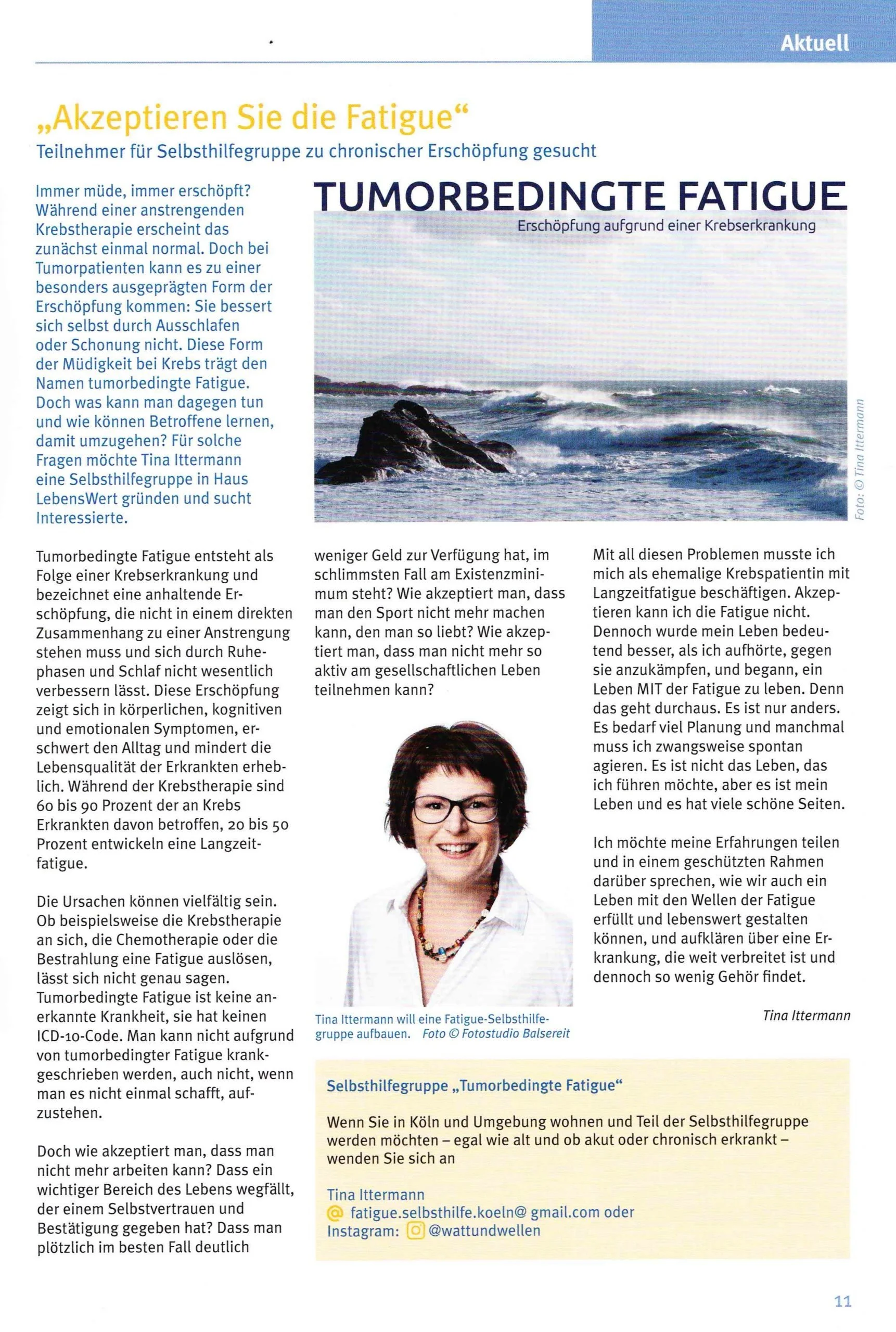 Seitenlayout mit Überschrift 'Akzeptieren Sie die Fatigue', Foto einer lächelnden Frau mit Brille, Wasserbild mit Wellen, Textabschnitte über tumorbedingte Fatigue, Selbsthilfegruppe und Kontaktinformationen.