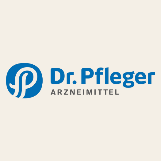 Logo von Dr. Pfleger Arzneimittel mit blauer Schrift und Symbol auf hellem Hintergrund.