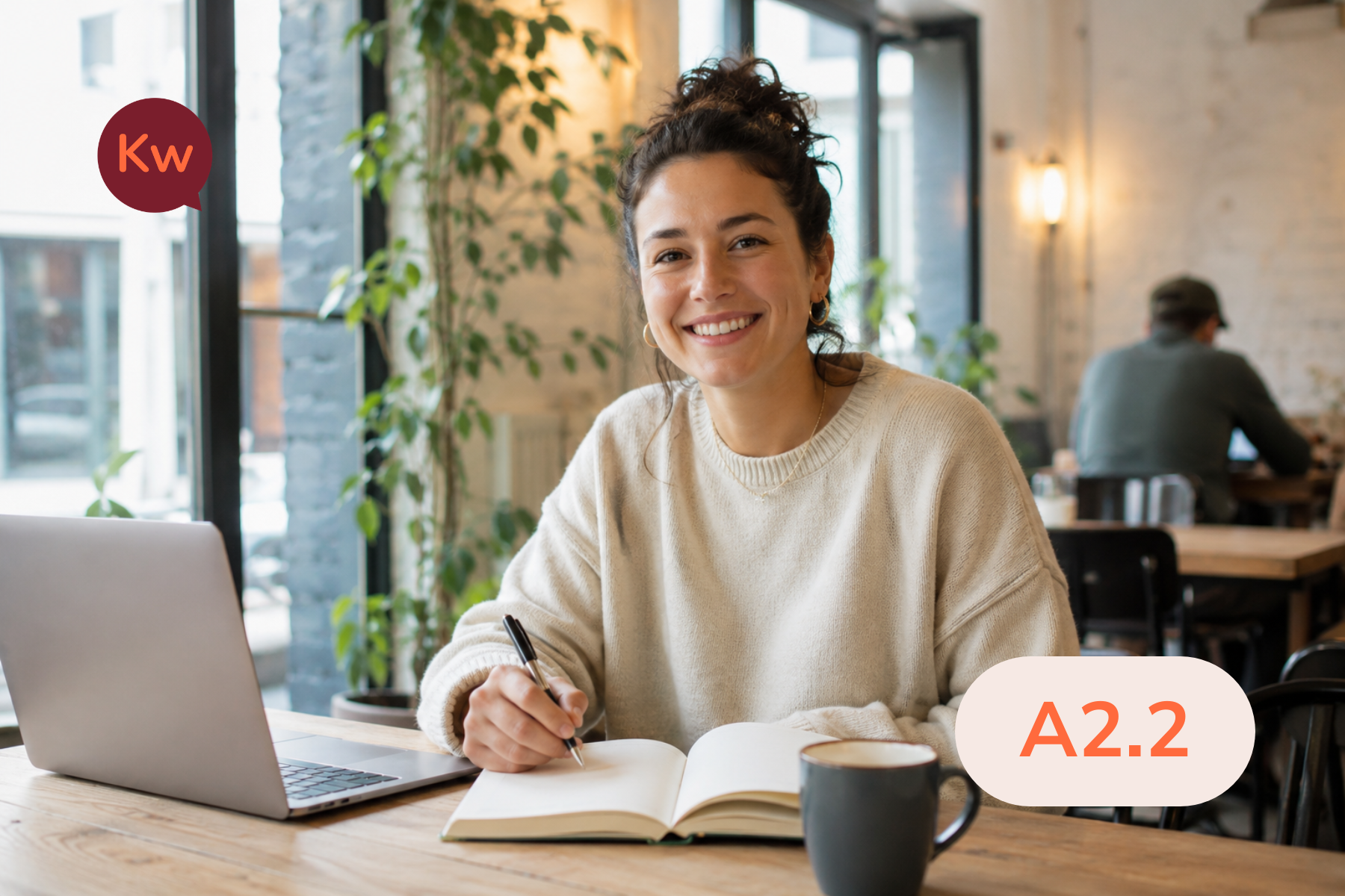 Imagen ilustrativa de una estudiante tomando notas en un curso online de alemán A2.2 con KANNwerk.