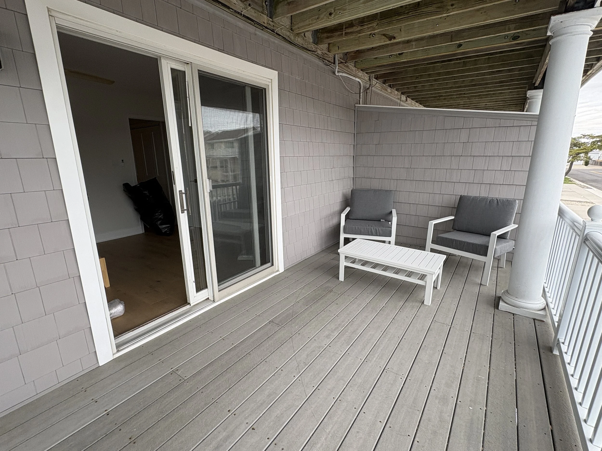 Private deck off third bedroom, faces front (N/E)