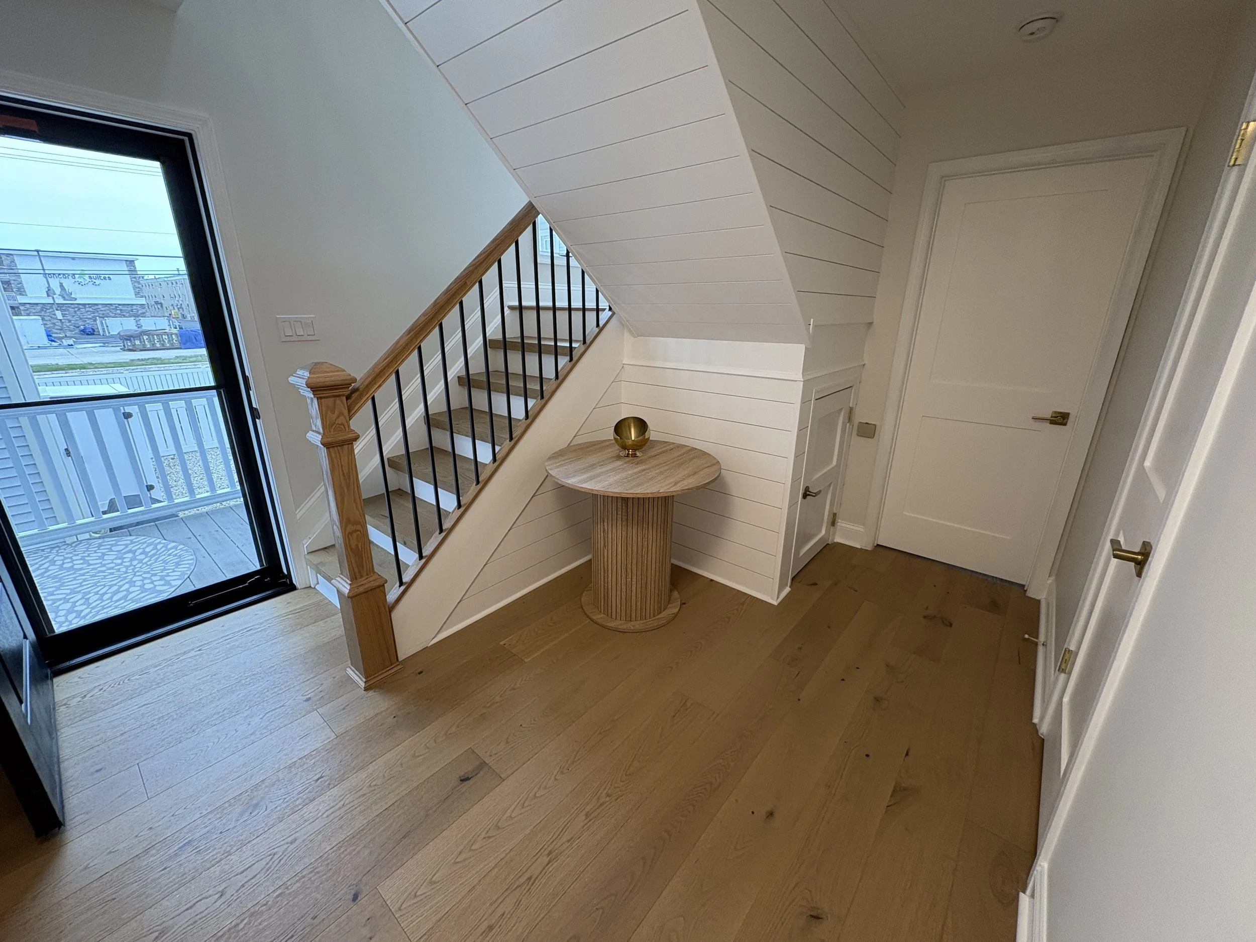 Entryway & Foyer
