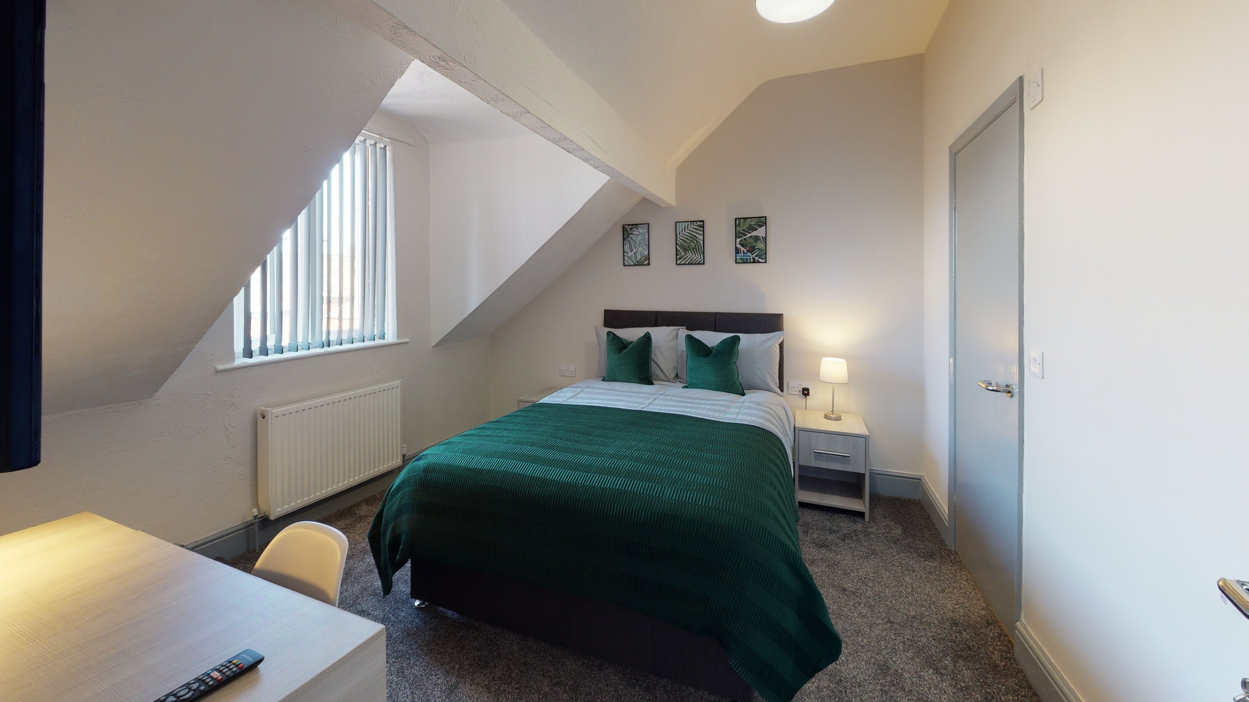 Copy of 85-Abbey-Road-Bed9_1.jpg