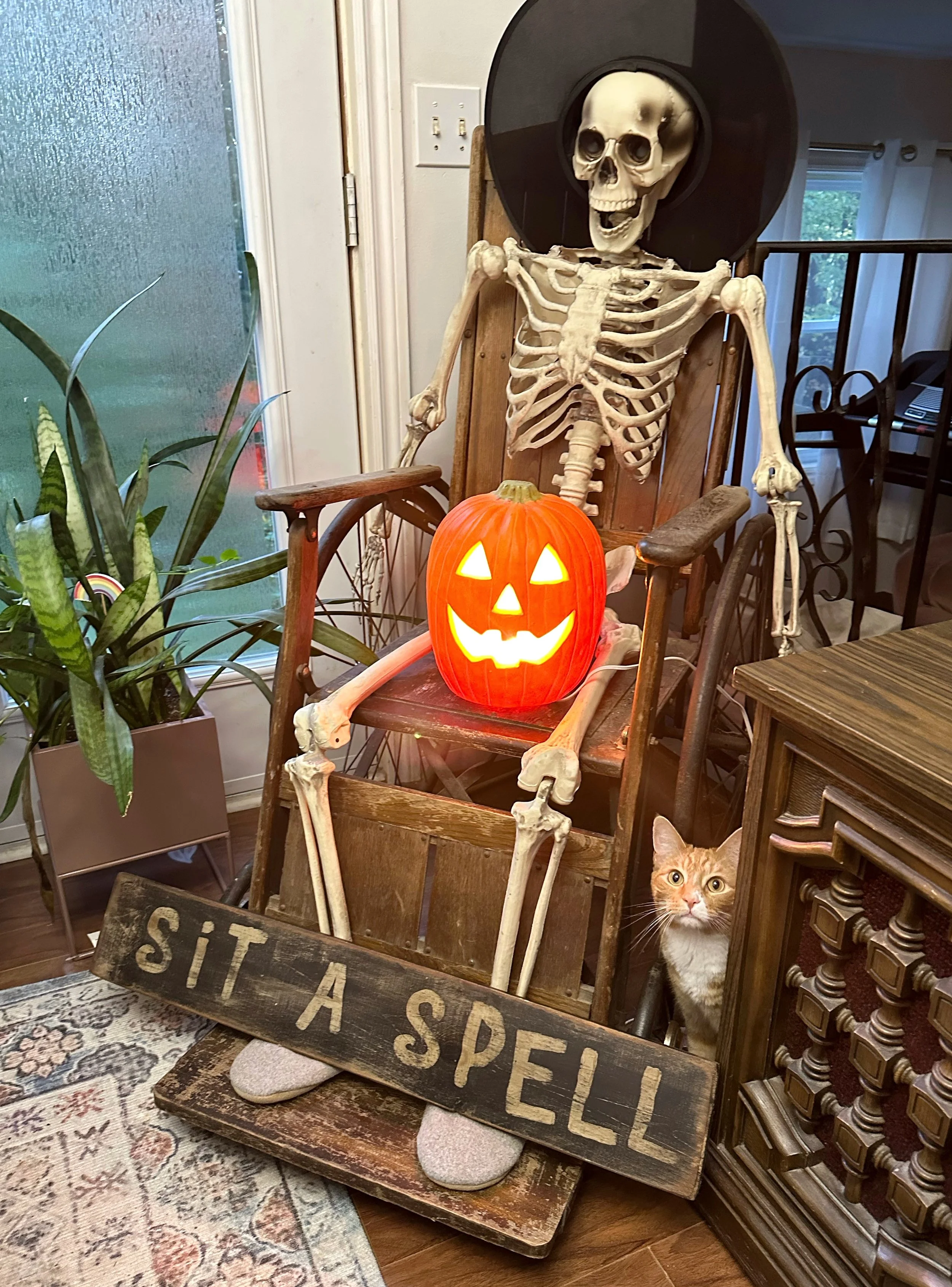15 Unique Estate Sale Finds For A Beautifully Haunted Home