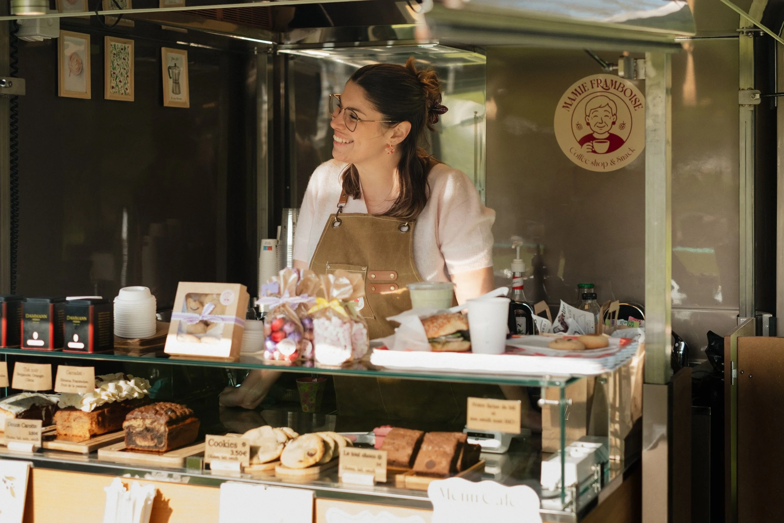 Une banque d’images pour Mamie Framboise : raconter l’ambiance d’un brunch artisanal en Essonne