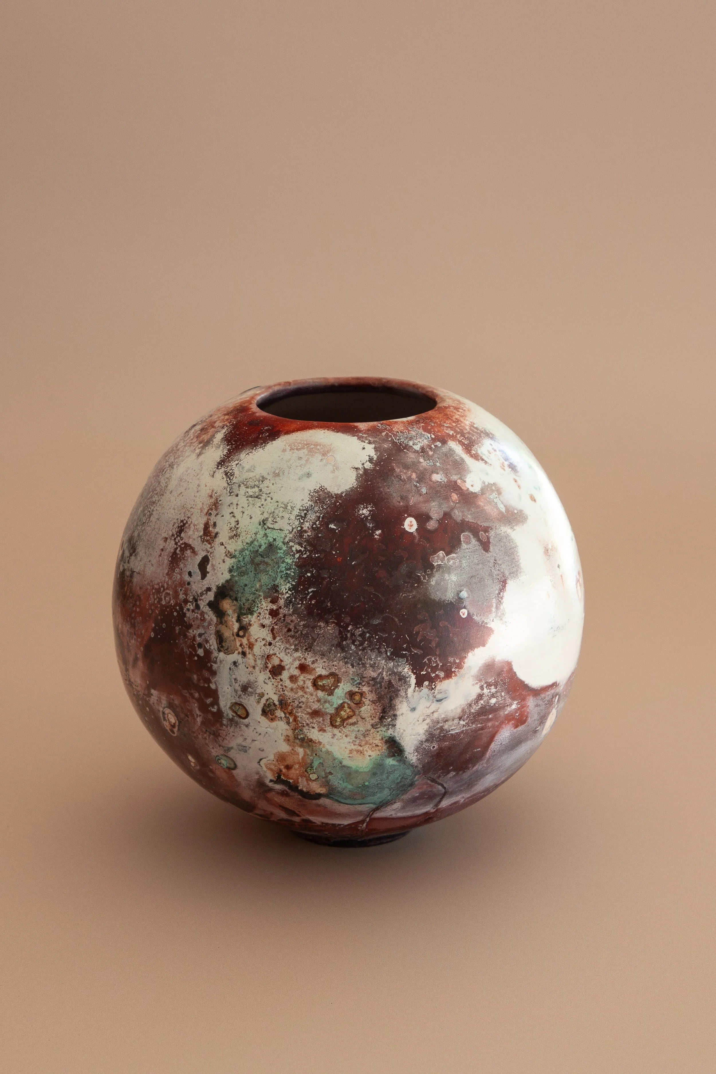 Raku Vessel No. 01