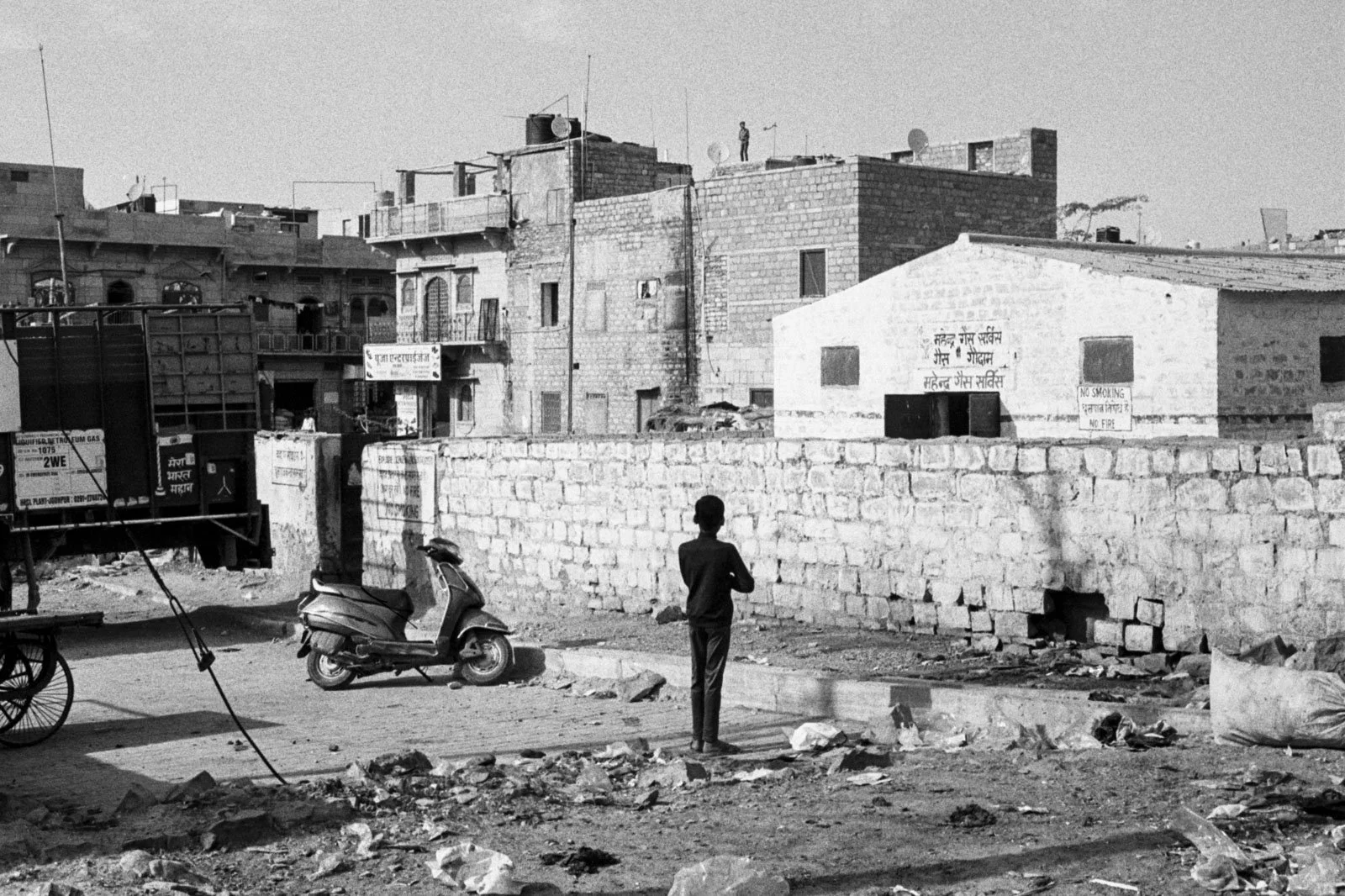  „why is my fire, so far from home?“ 20.12.2023, Jaisalmer Indien