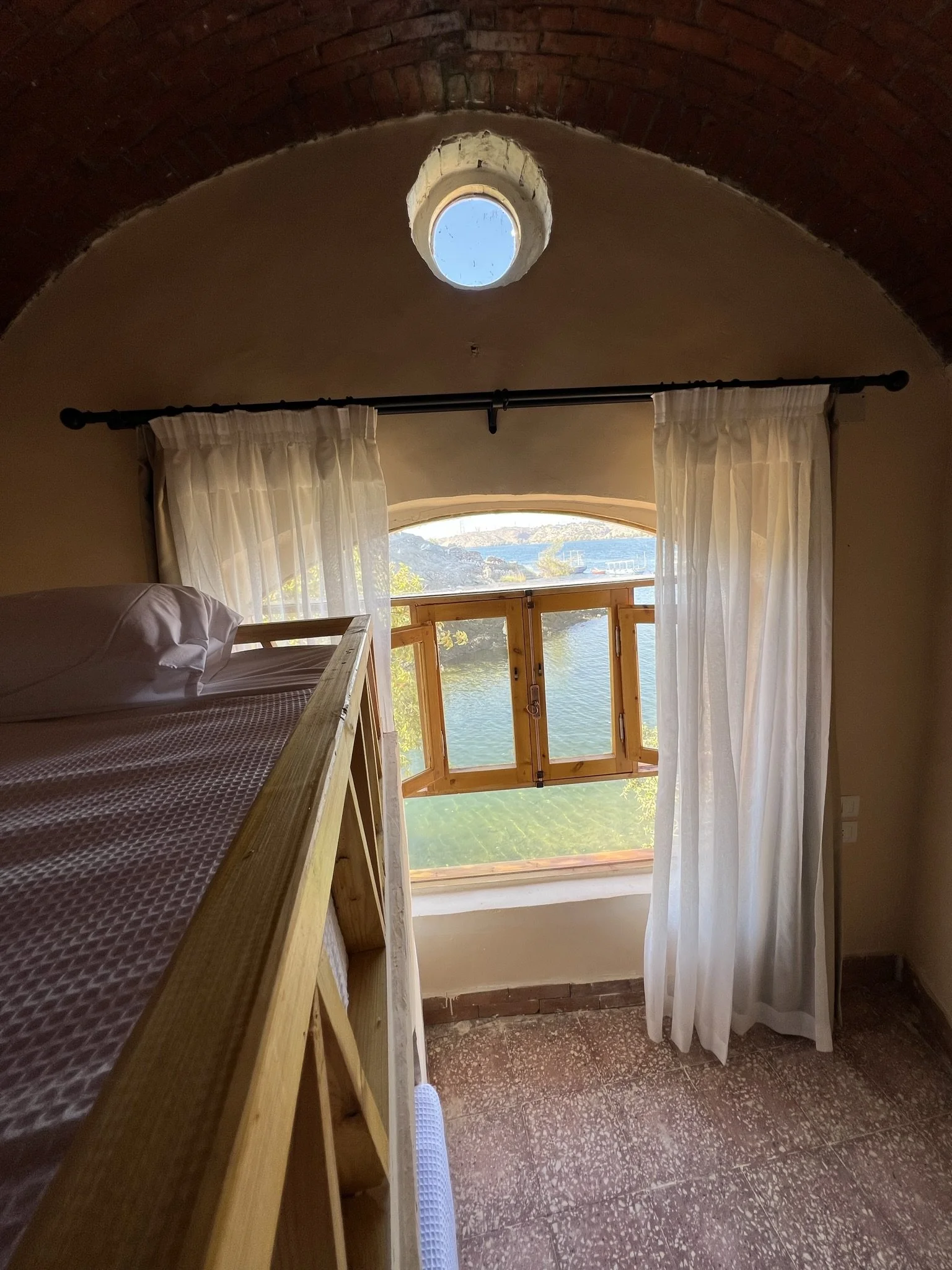 8. Bunk Bed 4.JPEG