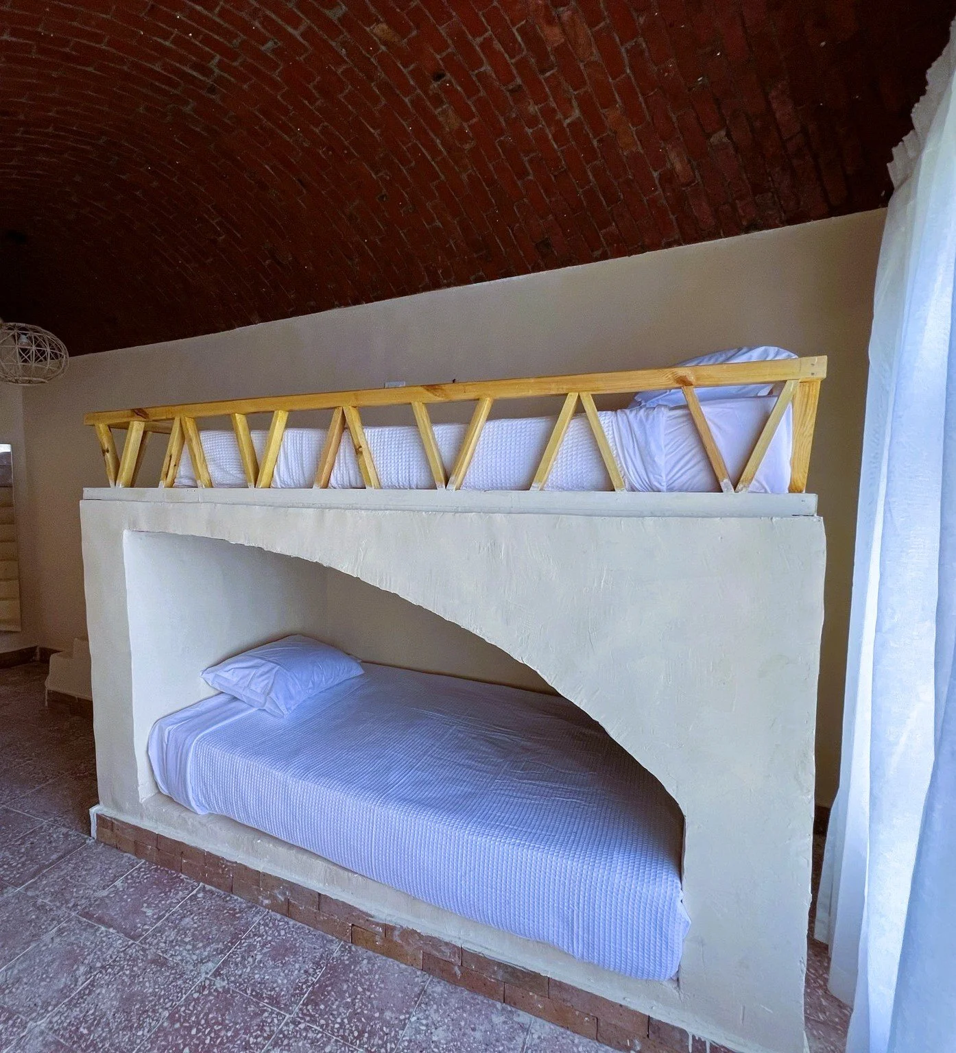 7. Bunk Bed 3-.JPEG