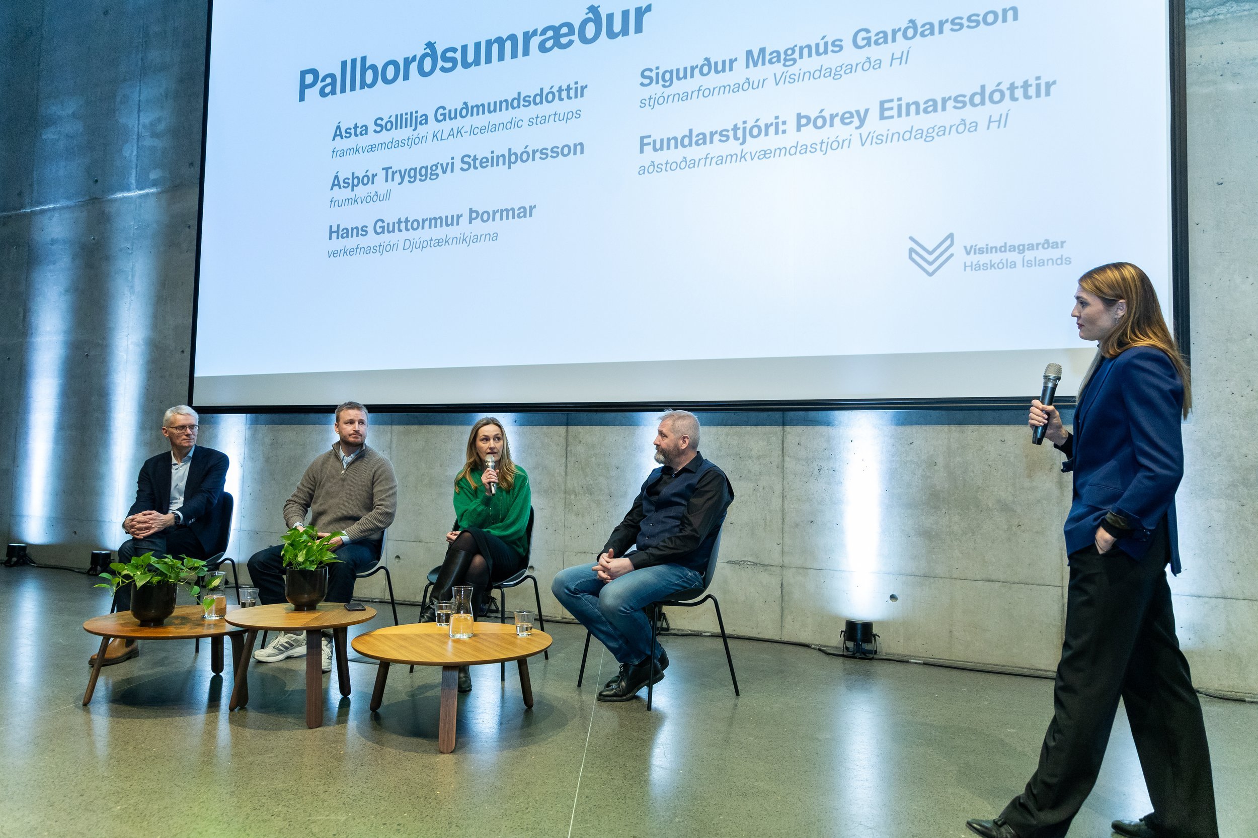 Fjölmenni á kynningarfundi um Djúptæknikjarna