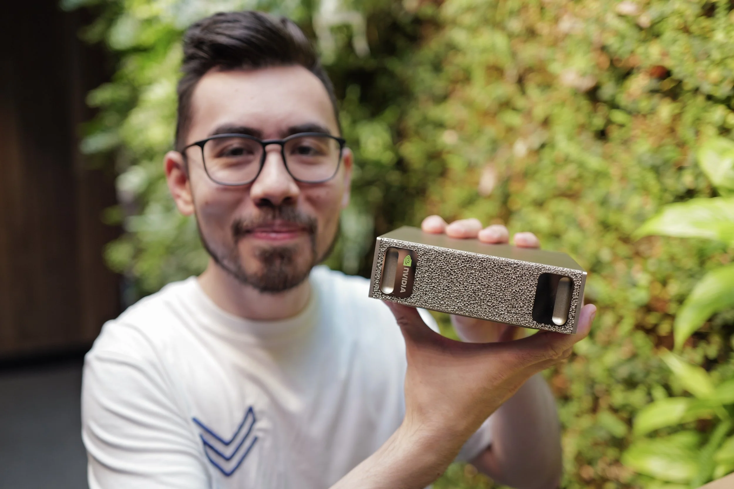 Aðstaða fyrir frumkvöðla í Mýrinni á Vísindagörðum efld með aðgengi að fyrstu NVIDIA Spark ofurtölvunni frá Advania