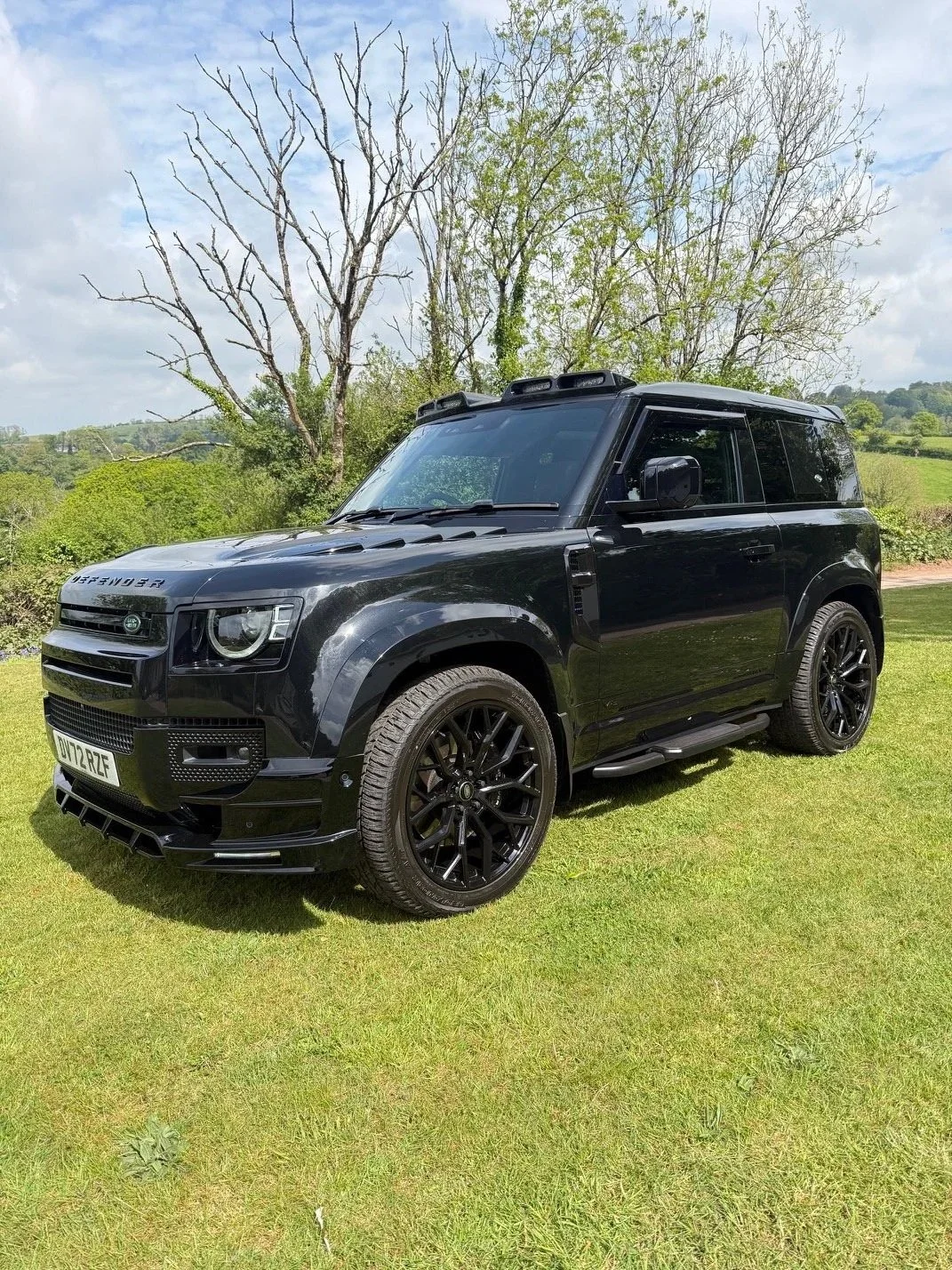 black-land-rover-defender-7.jpg