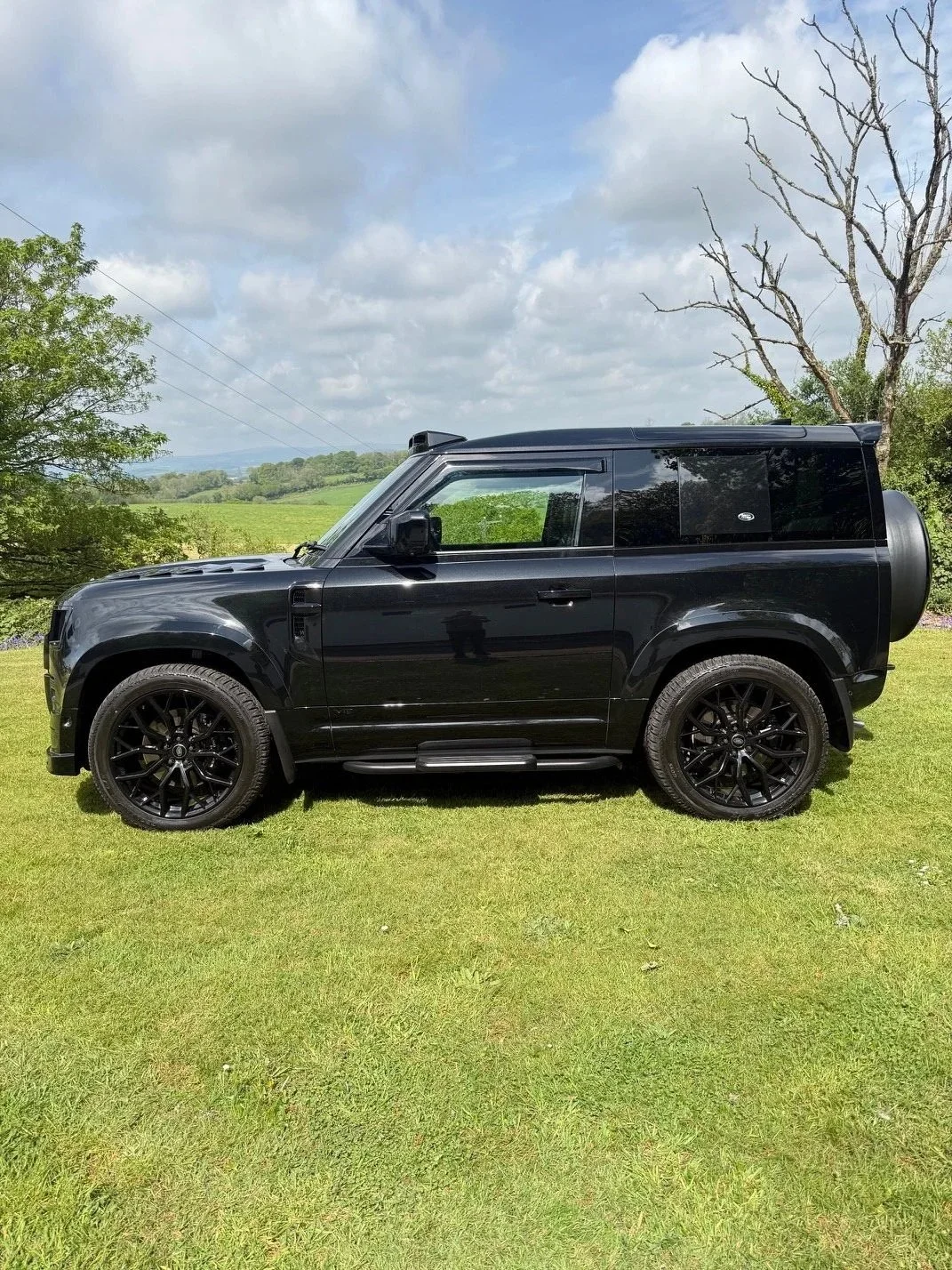 black-land-rover-defender-13.jpg