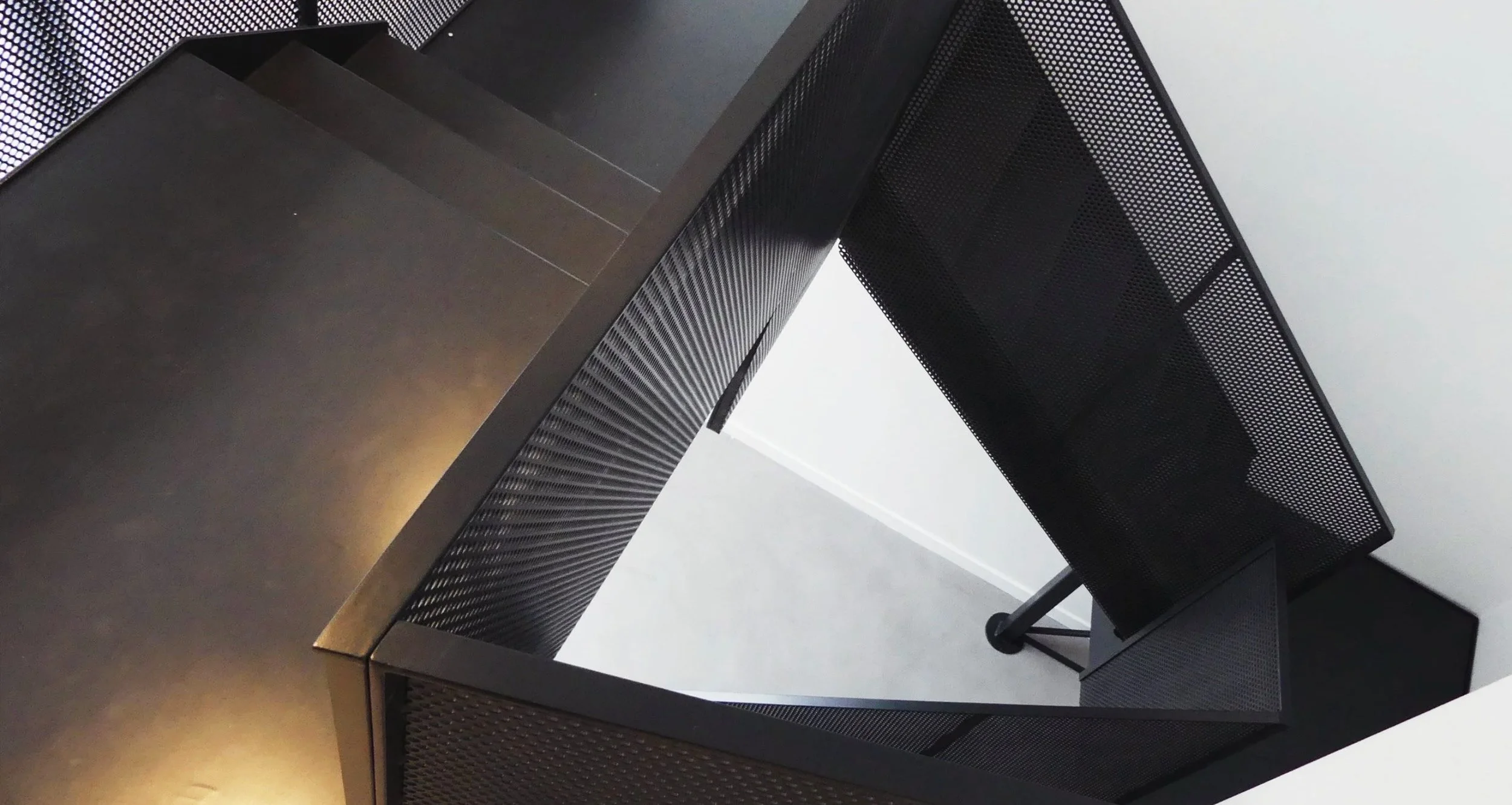 Throwback Thursday&hellip;
Bespoke steel staircase we designed for a unique house. Check it out at alicegurneyarchitects.co.uk (coming soon)
#architecture #interiors #staircase #bespoke #design