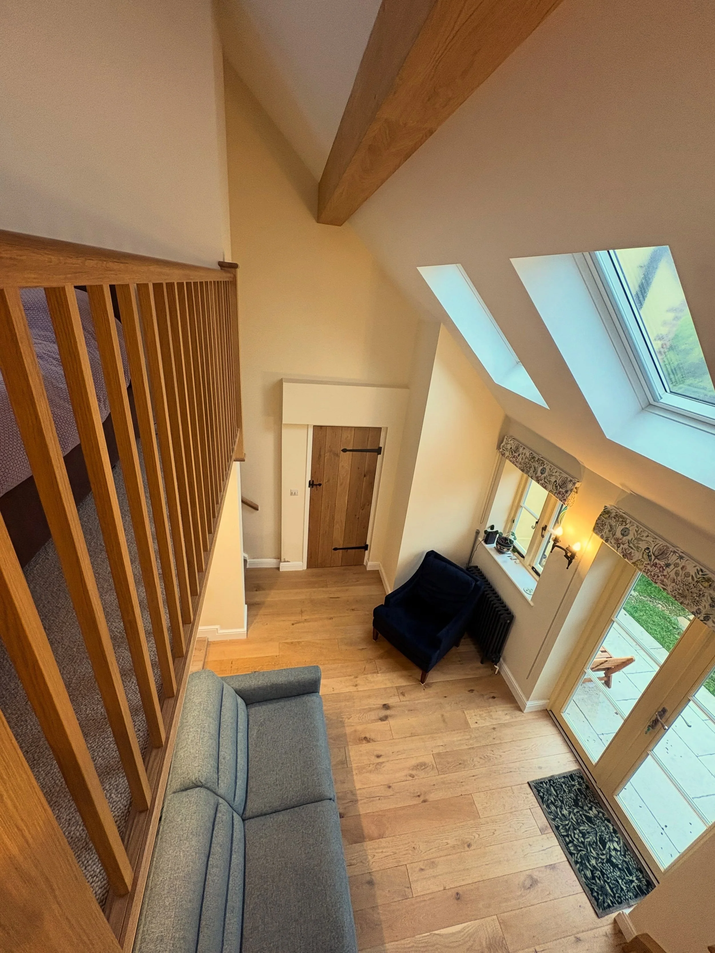 Great to revisit past clients and see the completed project. Here a decrepit utility room and loft space was transformed into a mezzanine guest suite with a bathroom and utility room tucked neatly underneath. #historicbuildings #oxfordshirearchitect 