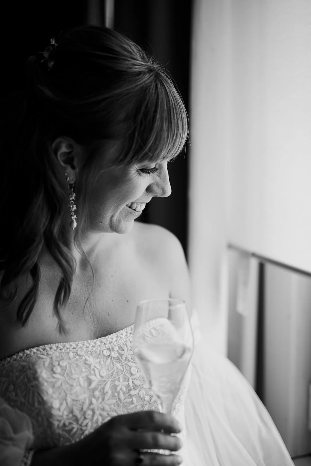 CityweddingshootcoupleantwerpB2Photography -003.jpg