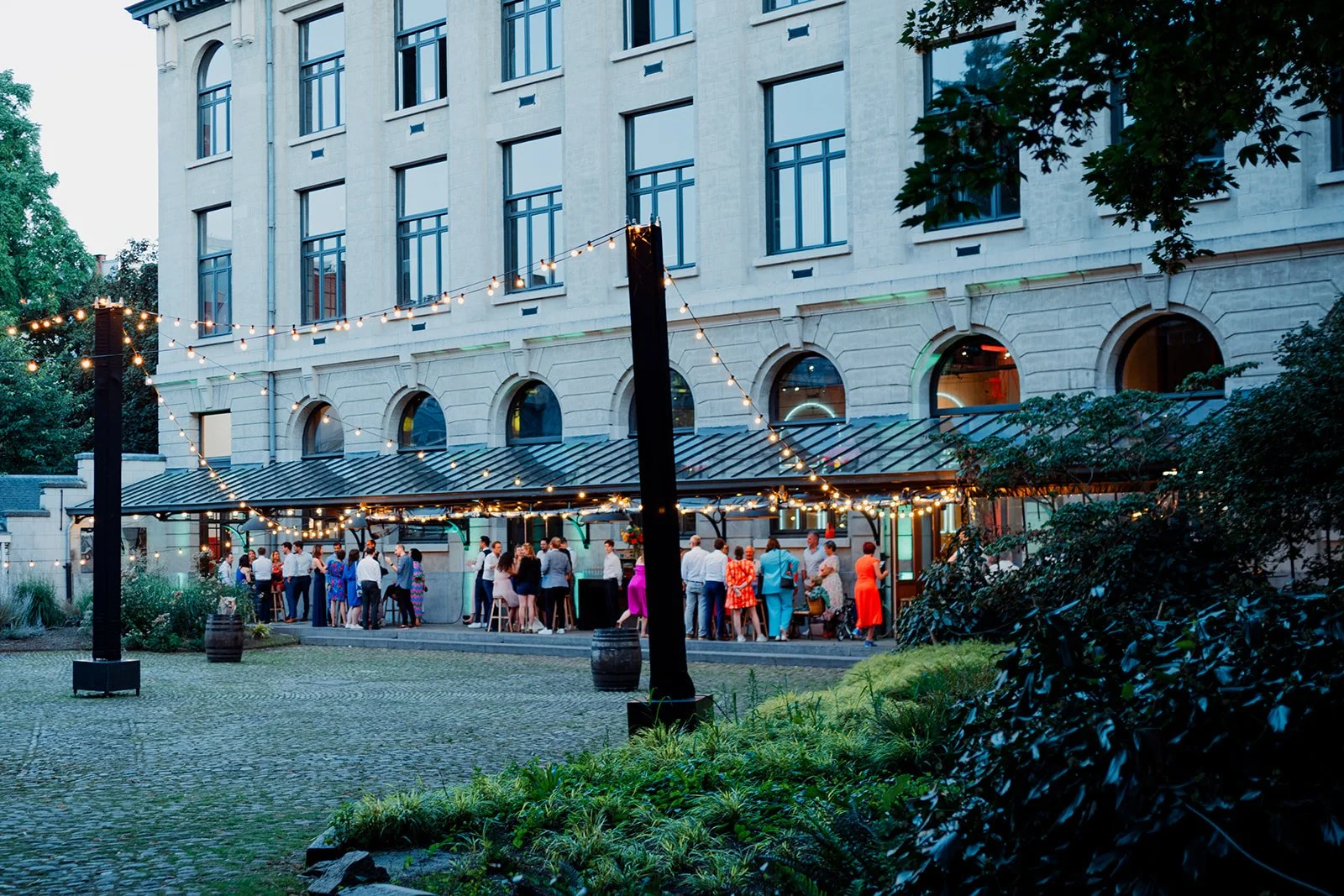 CityweddingshootcoupleantwerpB2Photography -026.jpg